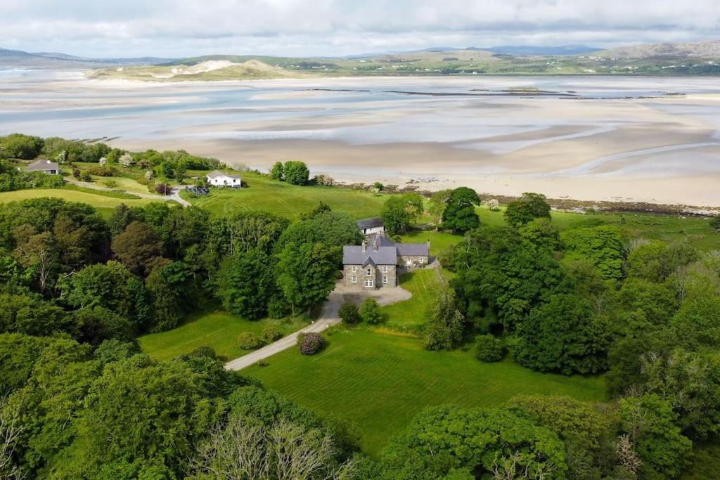 Ballyeriston House