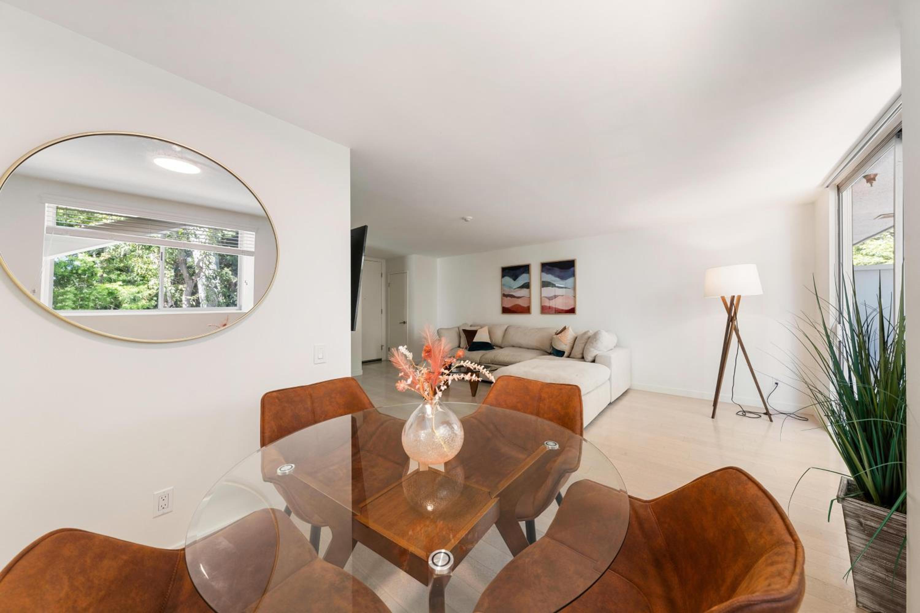 Unaluma 2BR Retreat Santa Monica Prime Location
