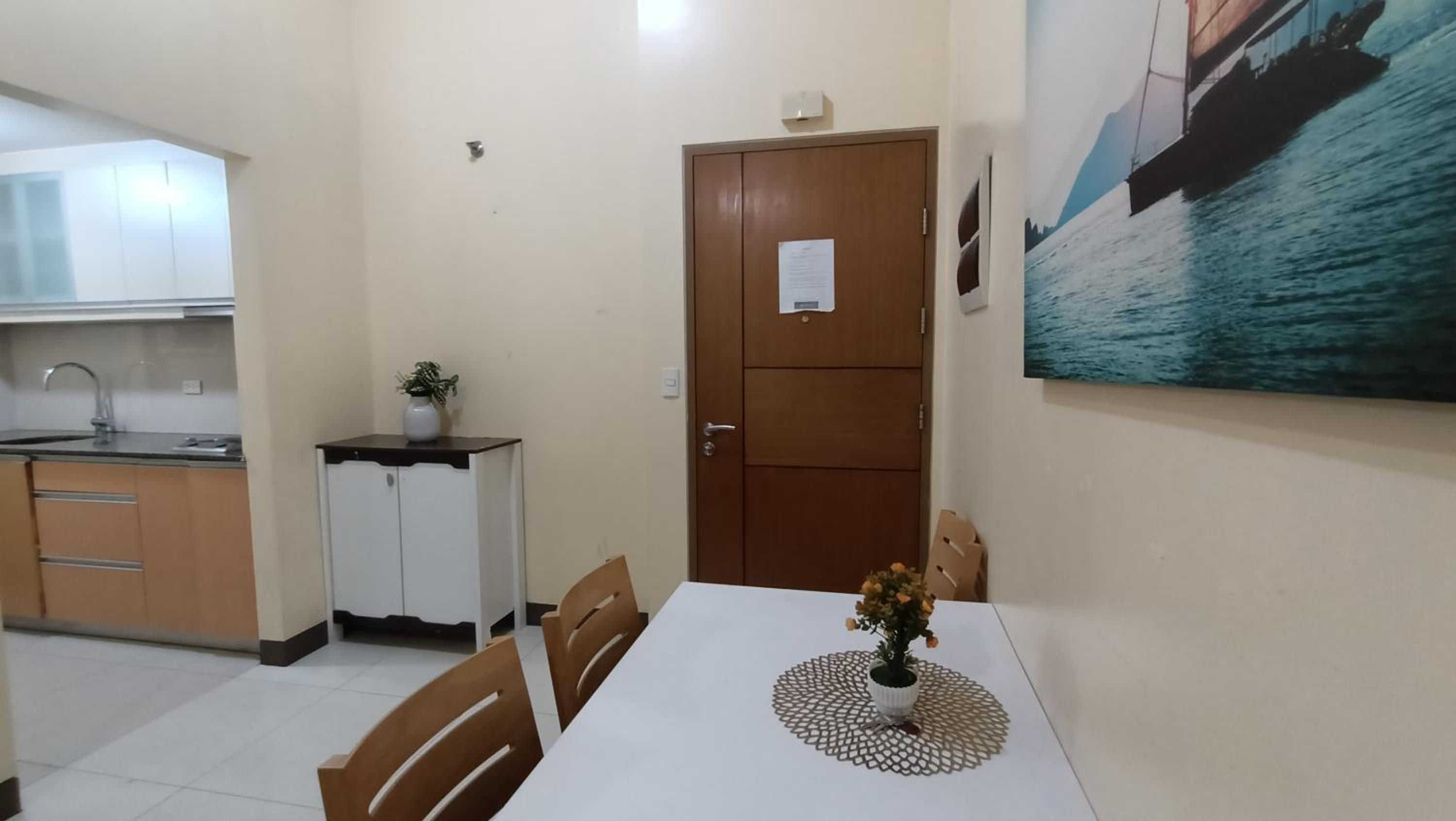 1 bedroom Condotel in front of terminal 3 Airport