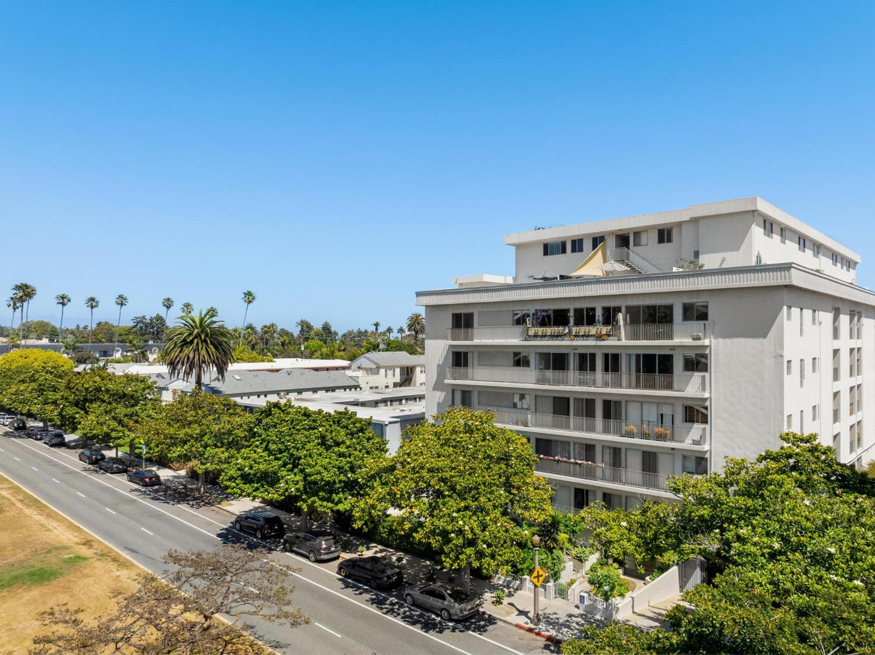 Unaluma 2BR Retreat Santa Monica Prime Location