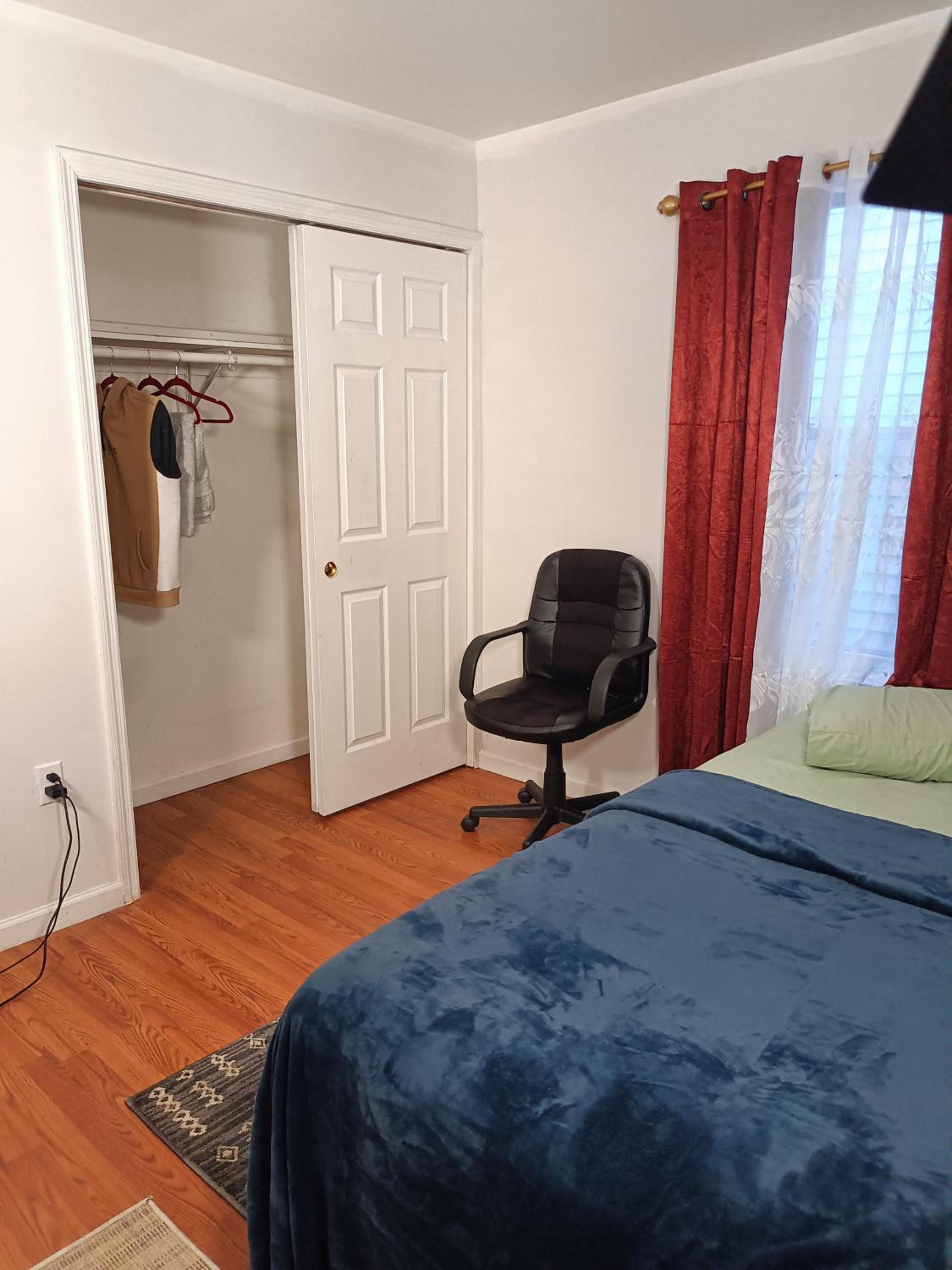 Fada Guest House - 38 Yates Ave Newark