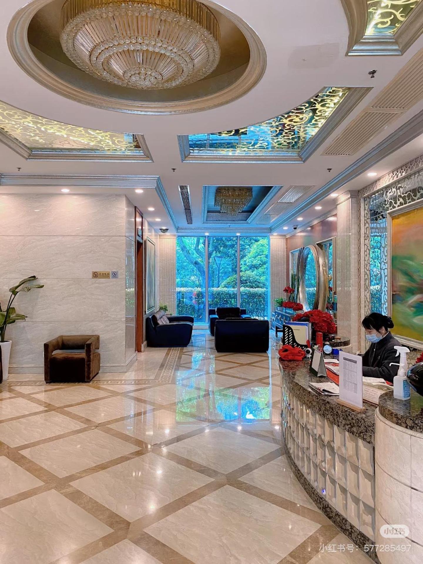 iHome-Lujiazui Riverside, Bund Riverview, Skyscrapers Citywalk, Deluxe Shanghai Living, As Pictured