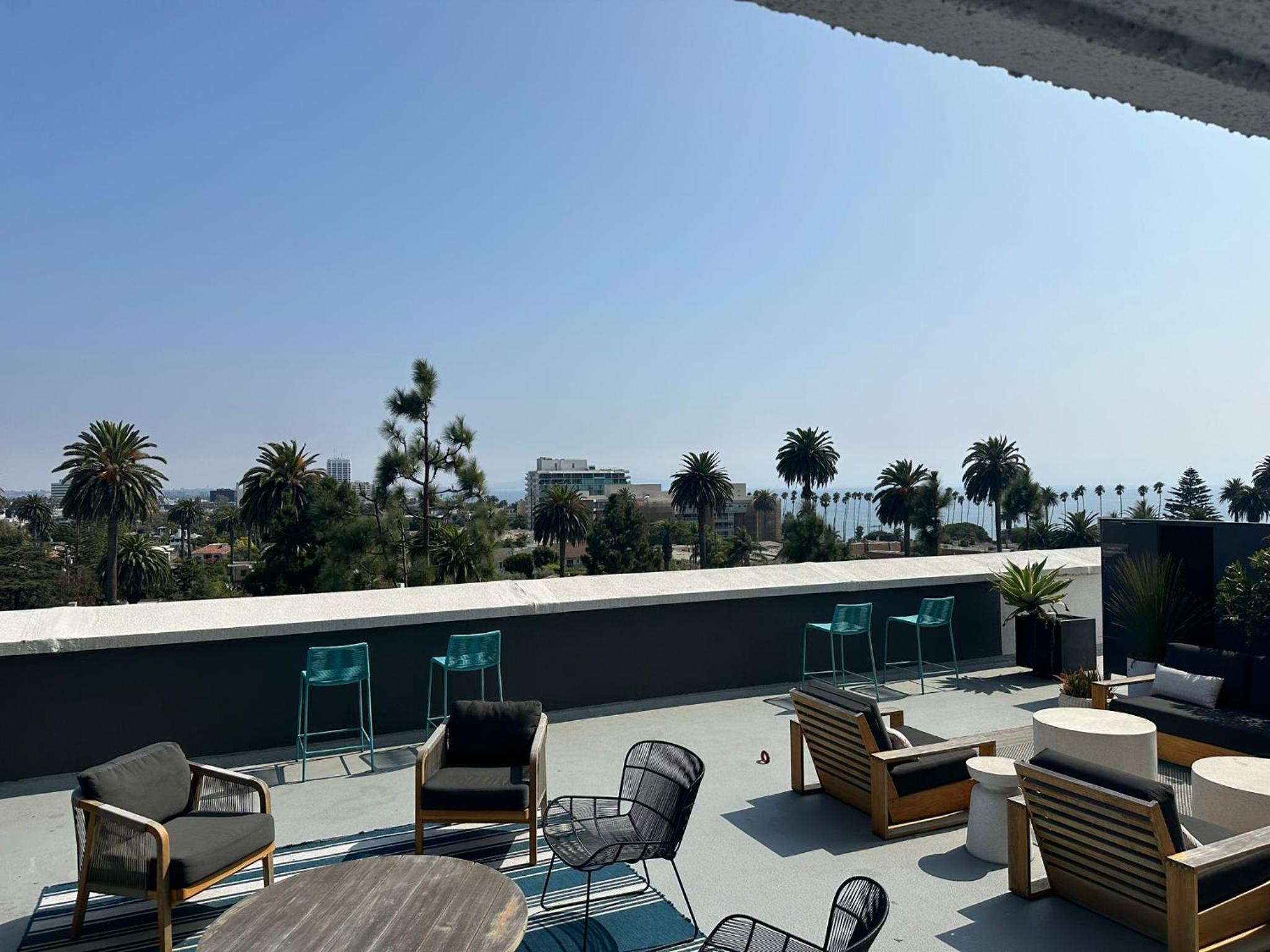 Unaluma 2BR Retreat Santa Monica Prime Location