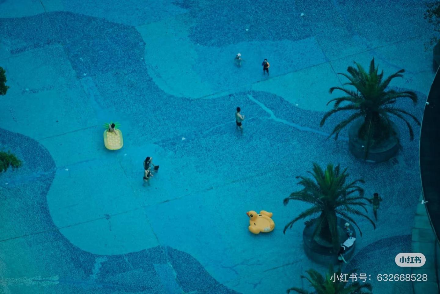 iHome-Lujiazui Riverside, Bund Riverview, Skyscrapers Citywalk, Deluxe Shanghai Living, As Pictured