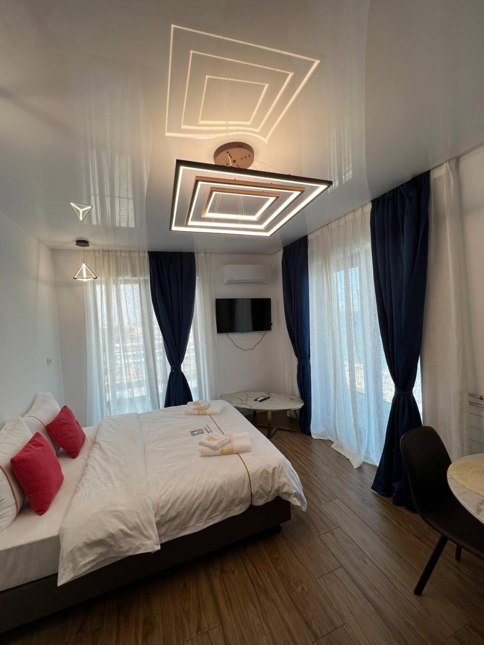 Photo 52