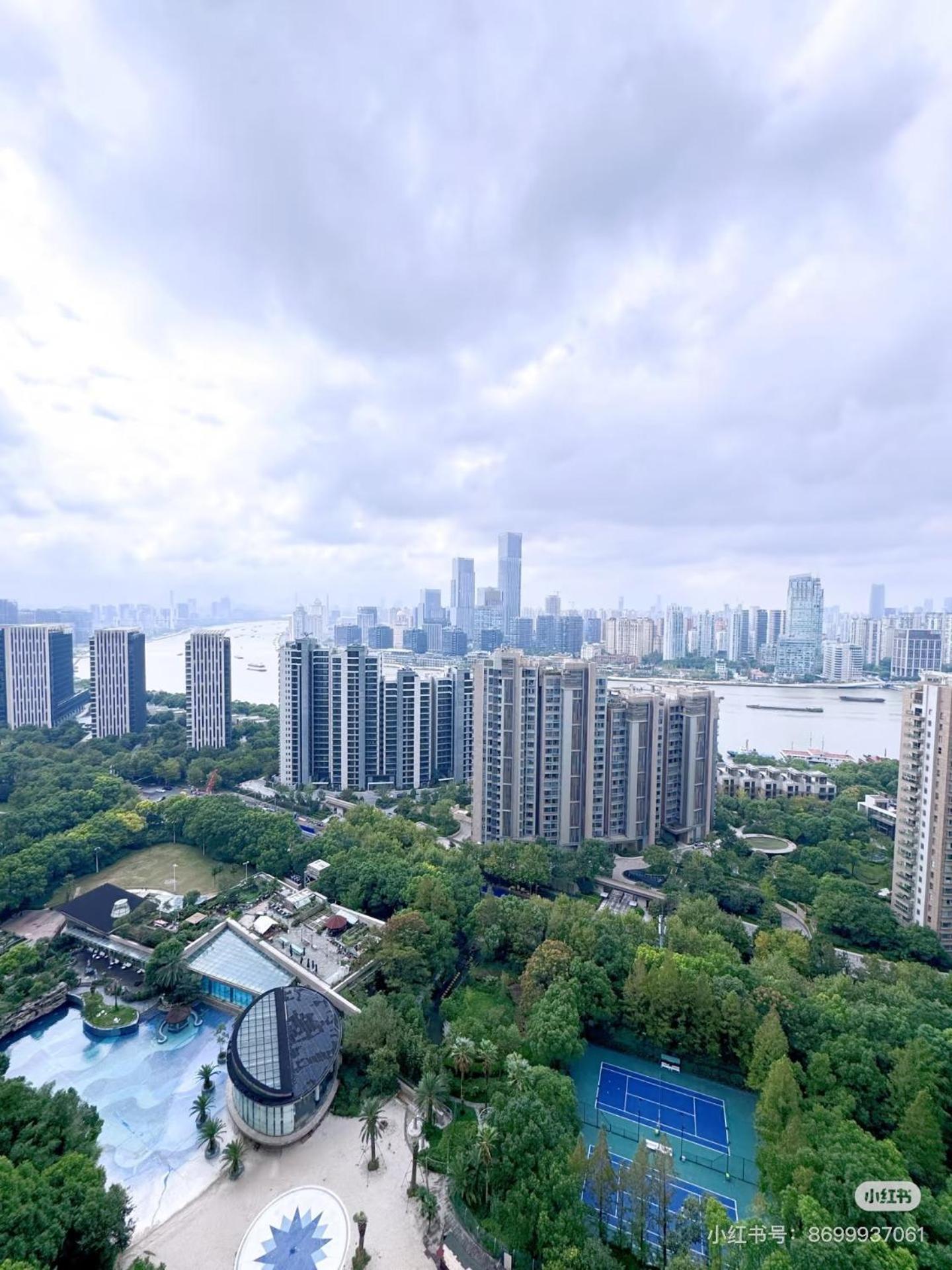 iHome-Lujiazui Riverside, Bund Riverview, Skyscrapers Citywalk, Deluxe Shanghai Living, As Pictured