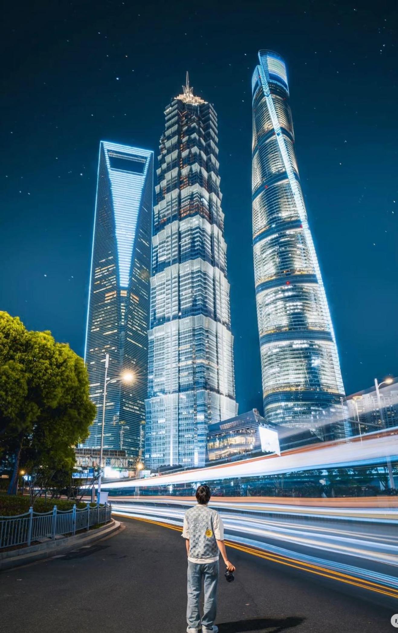 iHome-Lujiazui Riverside, Bund Riverview, Skyscrapers Citywalk, Deluxe Shanghai Living, As Pictured