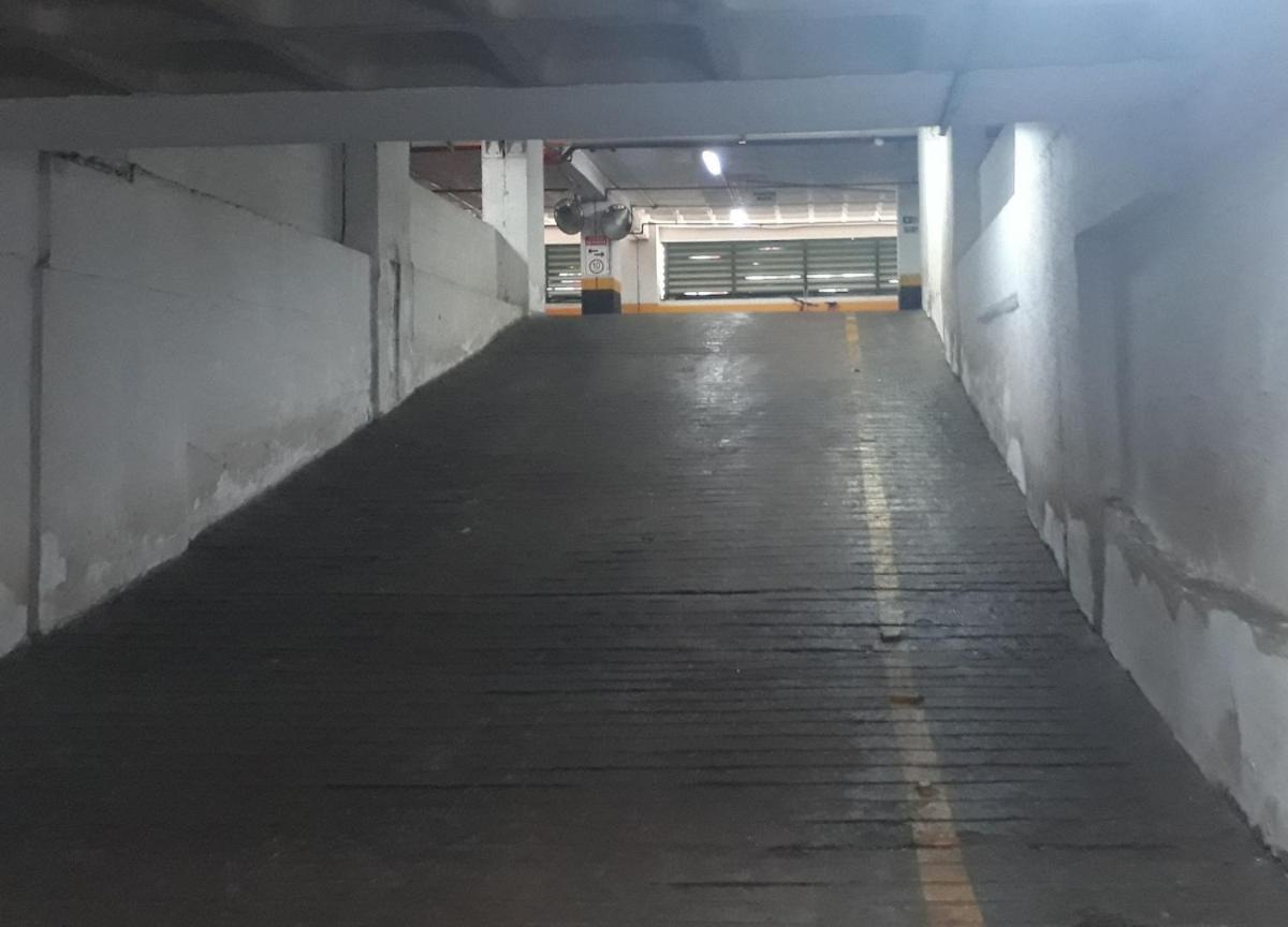 Moderno em Shopping 4Q - Vista Panorâmica