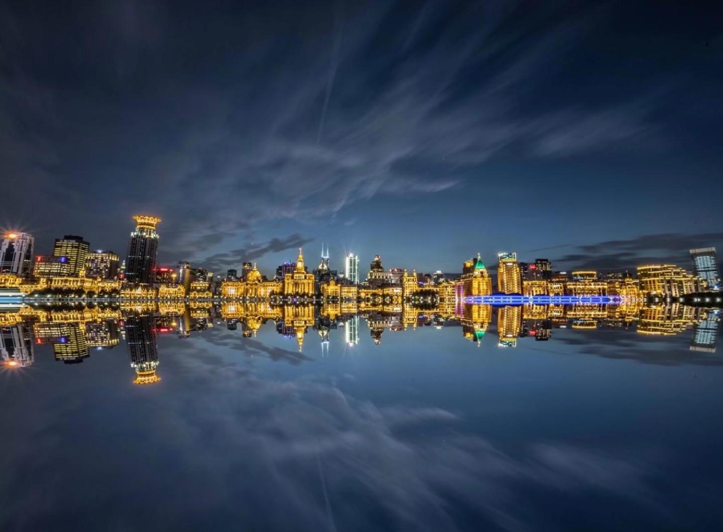 iHome-Lujiazui Riverside, Bund Riverview, Skyscrapers Citywalk, Deluxe Shanghai Living, As Pictured