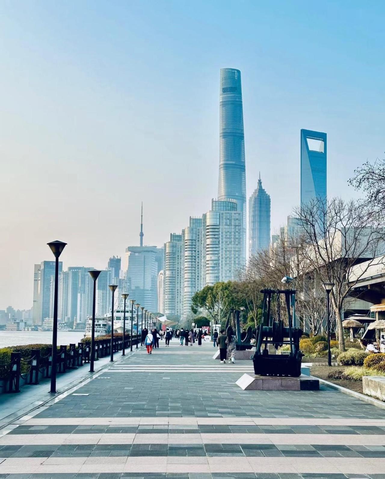 iHome-Lujiazui Riverside, Bund Riverview, Skyscrapers Citywalk, Deluxe Shanghai Living, As Pictured