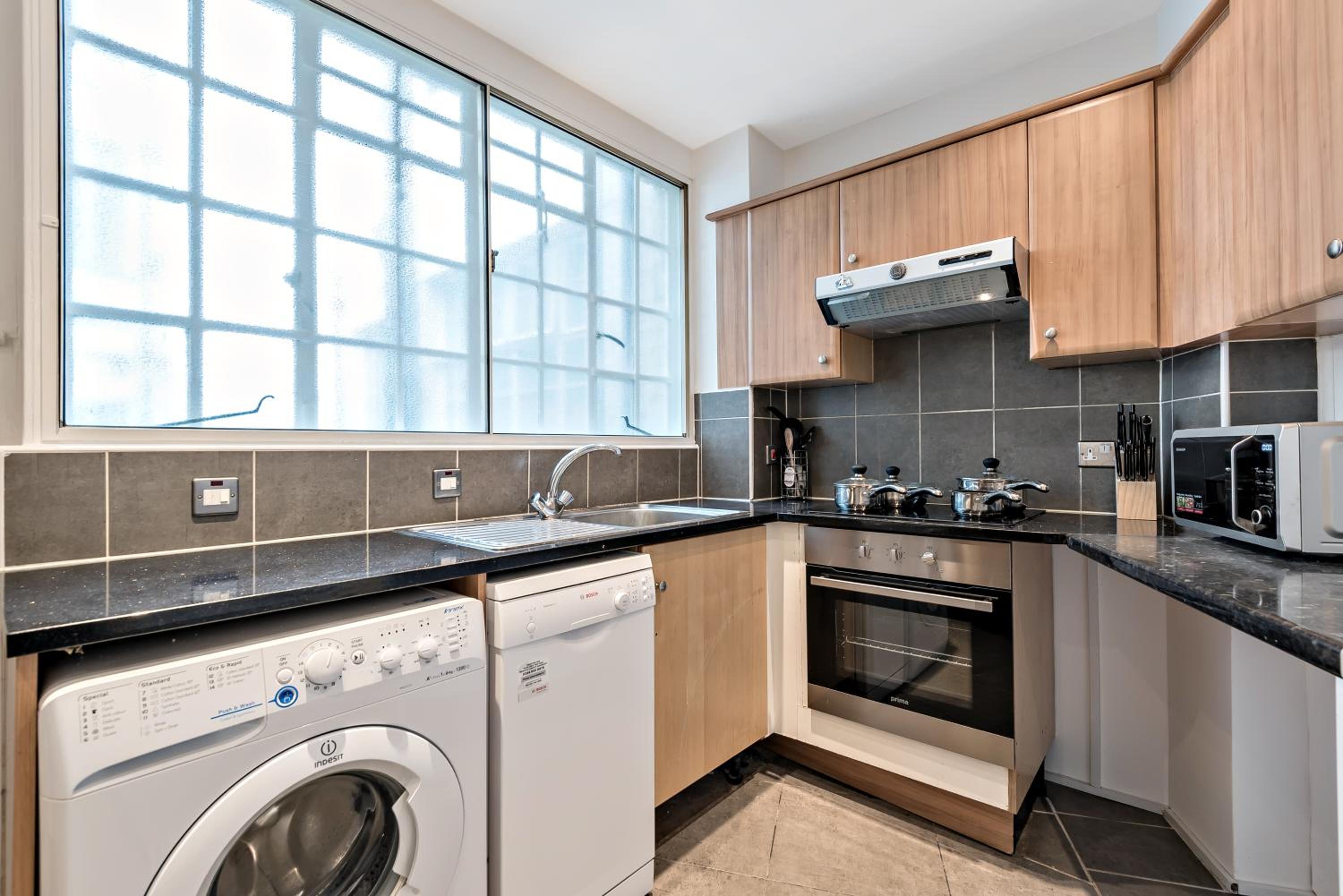 Strathmore Court Apartments