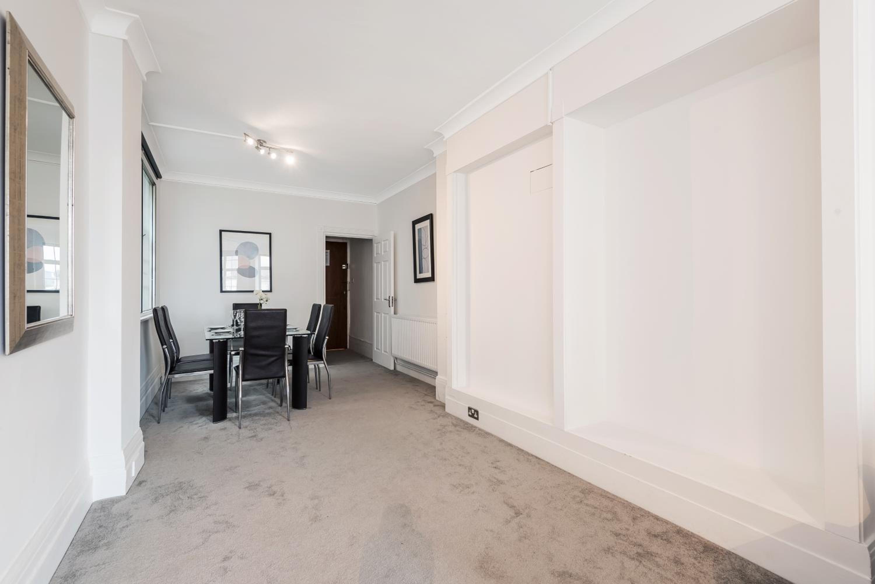 Strathmore Court Apartments