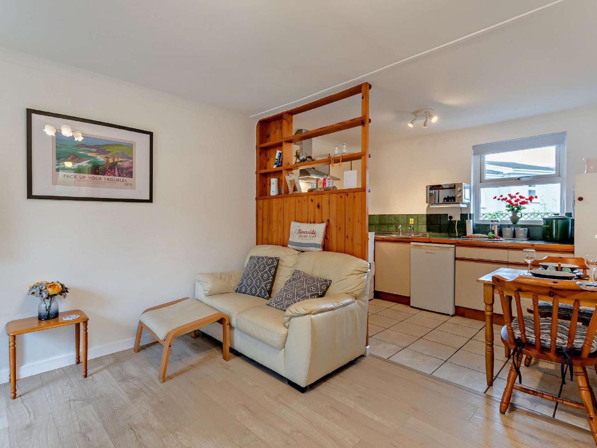 1 Bed in Cardigan oc-moost view 4