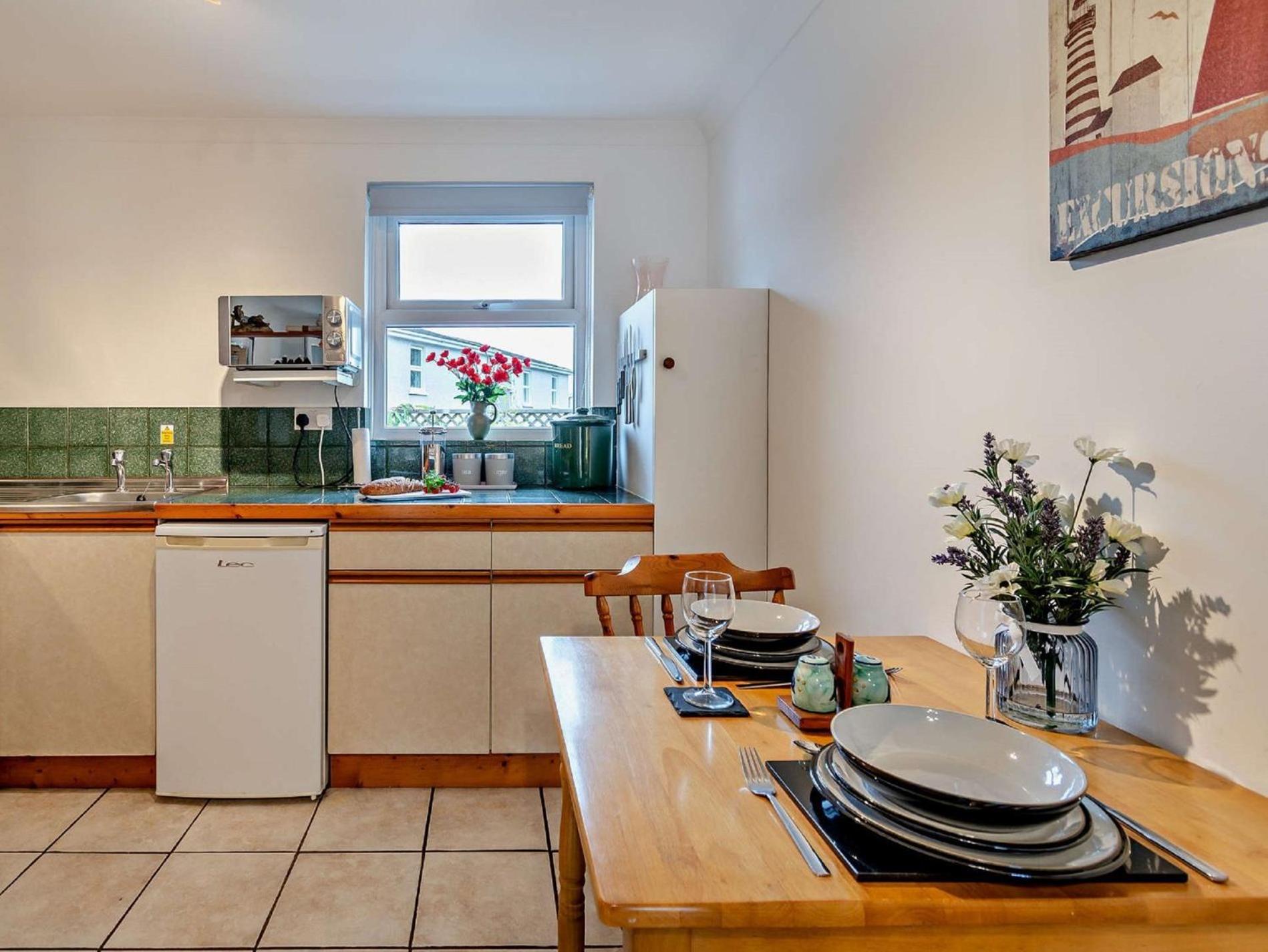 1 Bed in Cardigan oc-moost view 5
