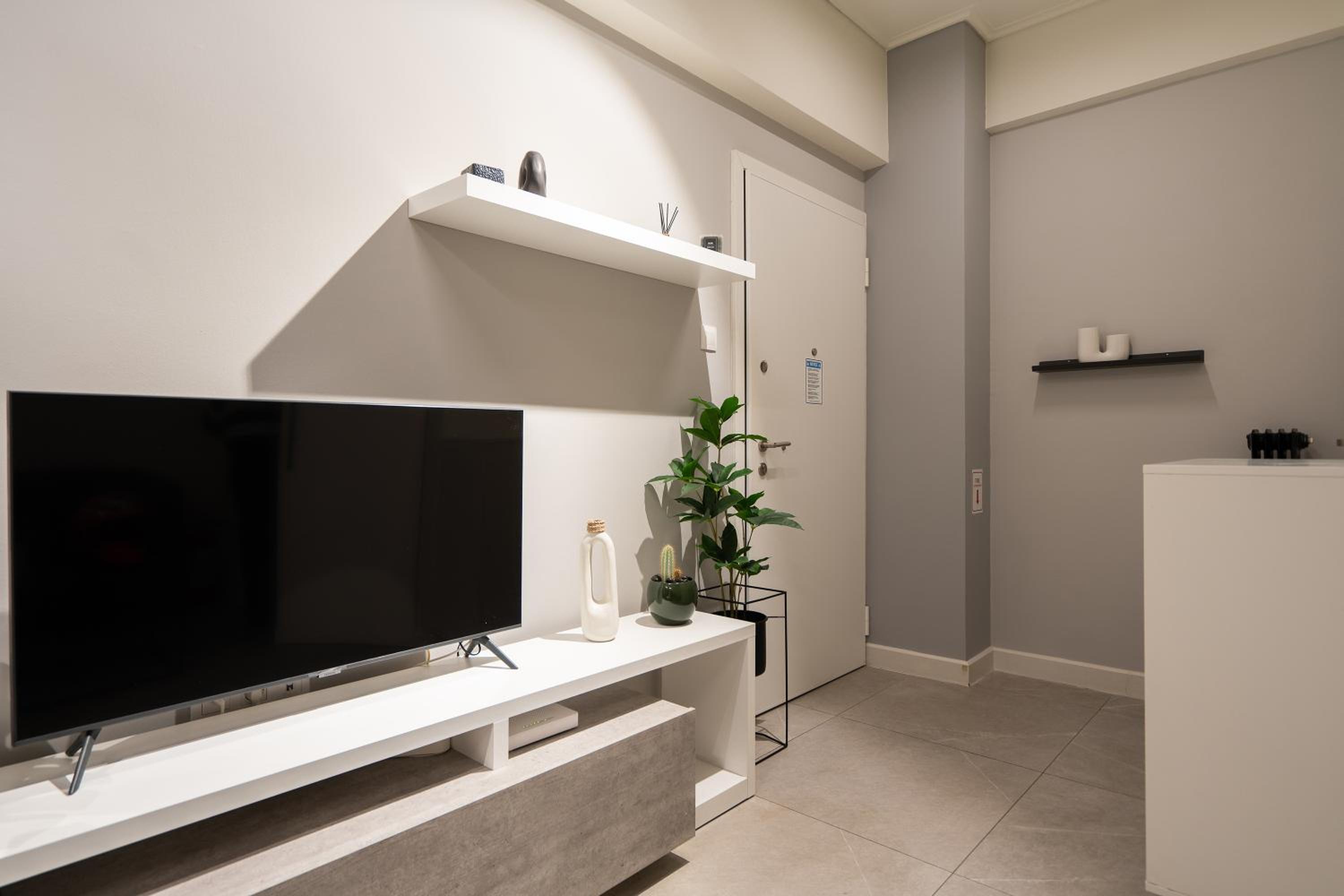 Modern Studio, Walking distance to Kolonaki & The Ilisian
