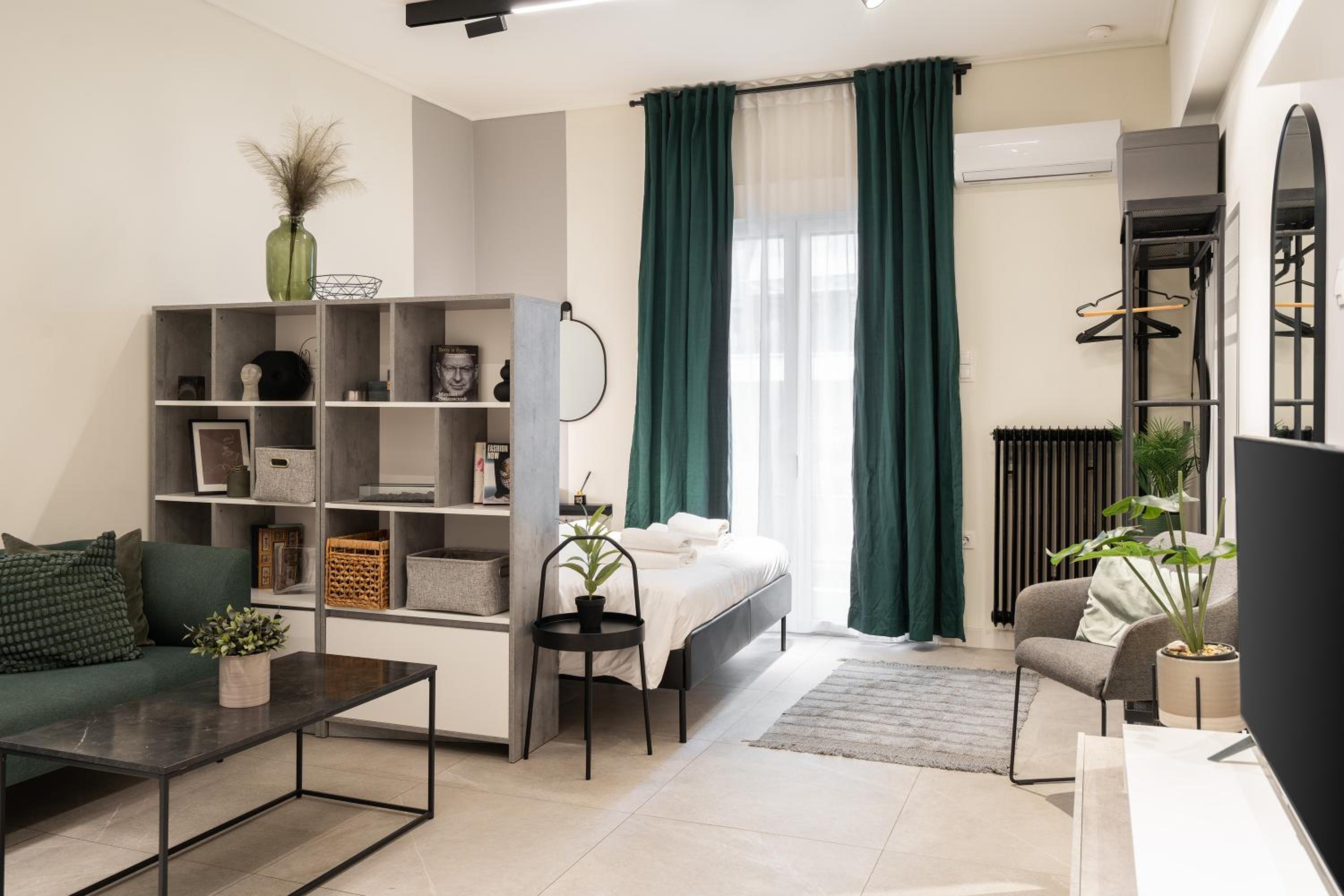 Modern Studio, Walking distance to Kolonaki & The Ilisian