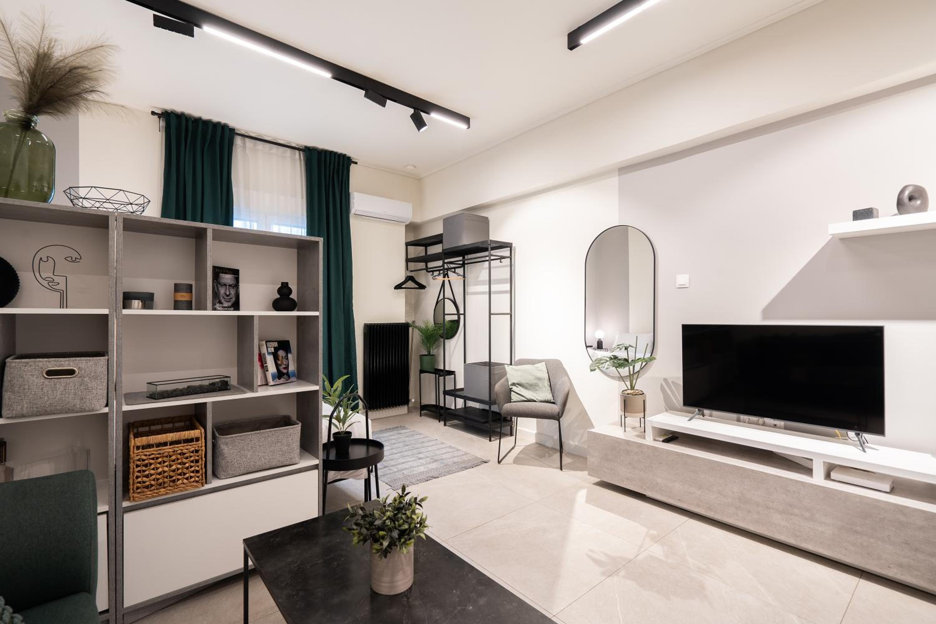 Modern Studio, Walking distance to Kolonaki & The Ilisian