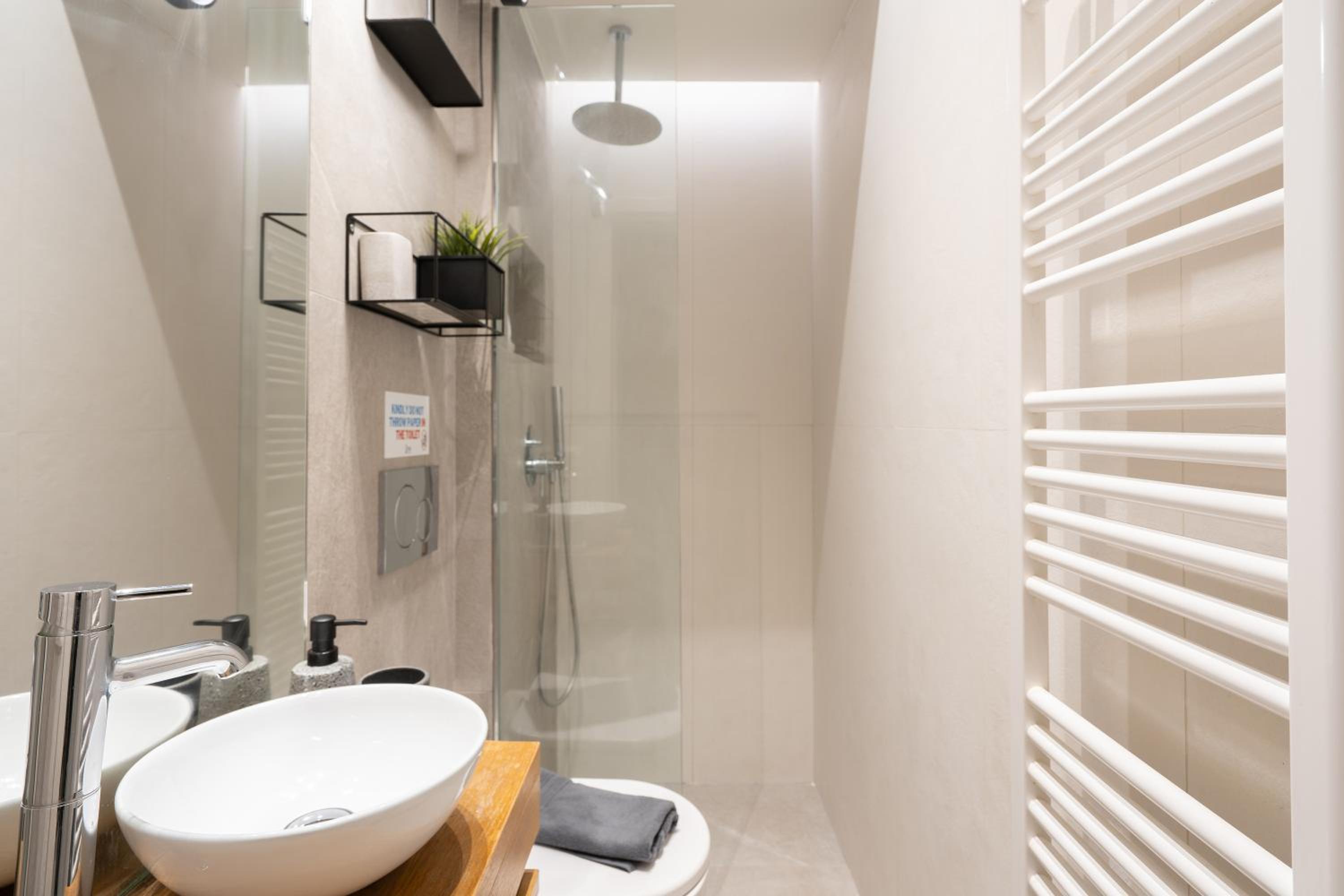 Modern Studio, Walking distance to Kolonaki & The Ilisian