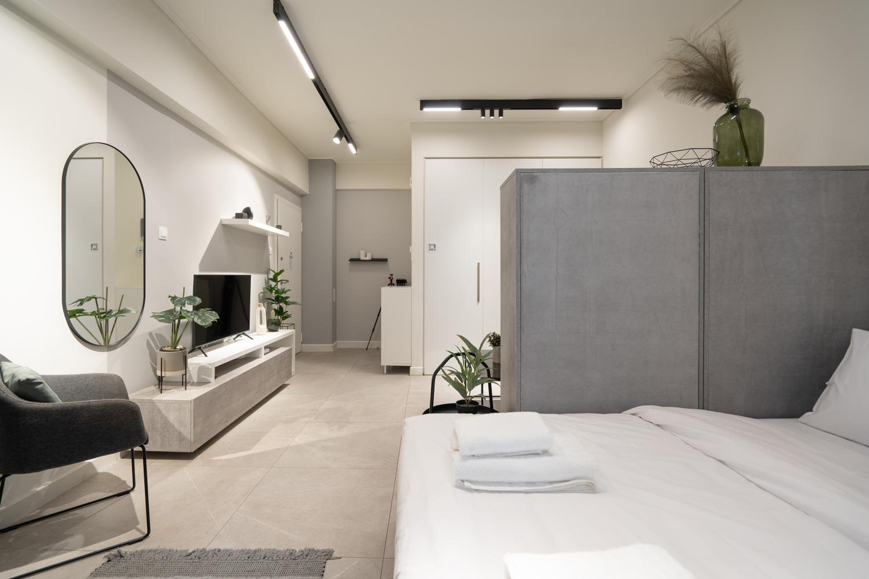 Modern Studio, Walking distance to Kolonaki & The Ilisian