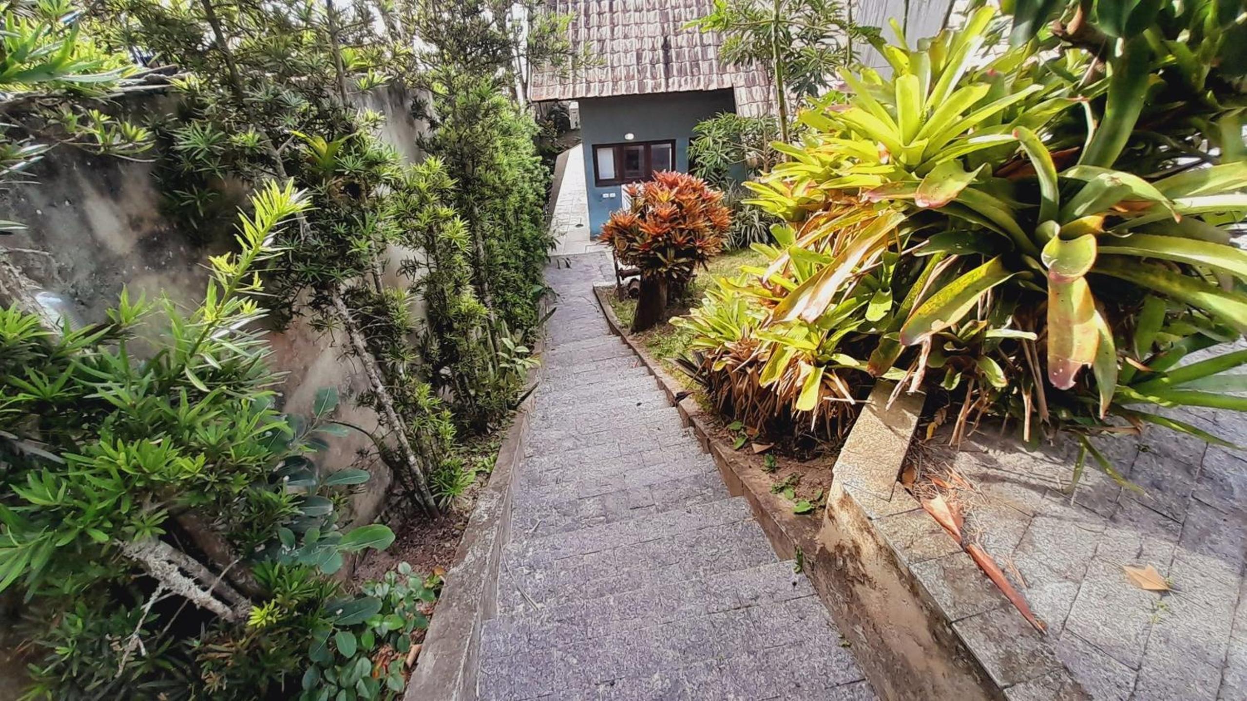 3 B beachfront house w/ barbecue Bombinhas SDN042