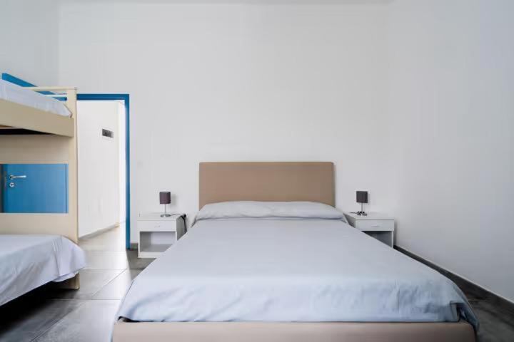 Petracca home view 3