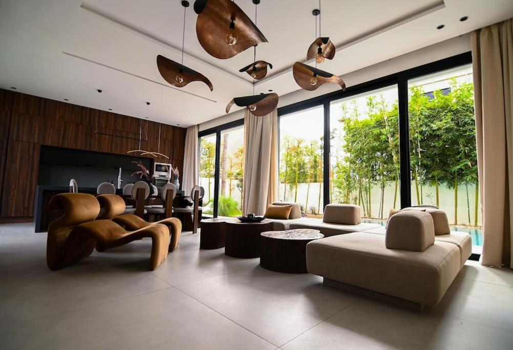 Villa Luxe, Golf, Spa & Cinéma view 4