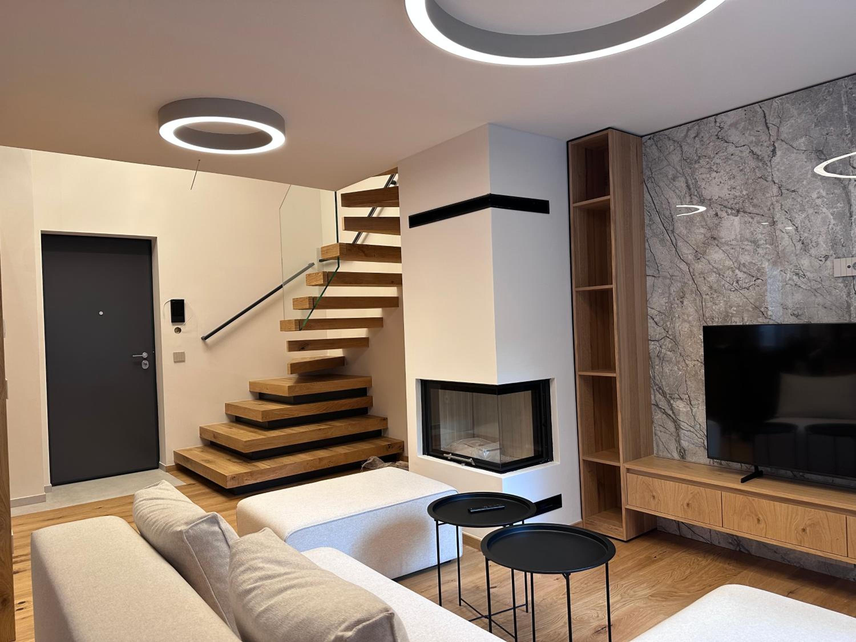 Maven apartments