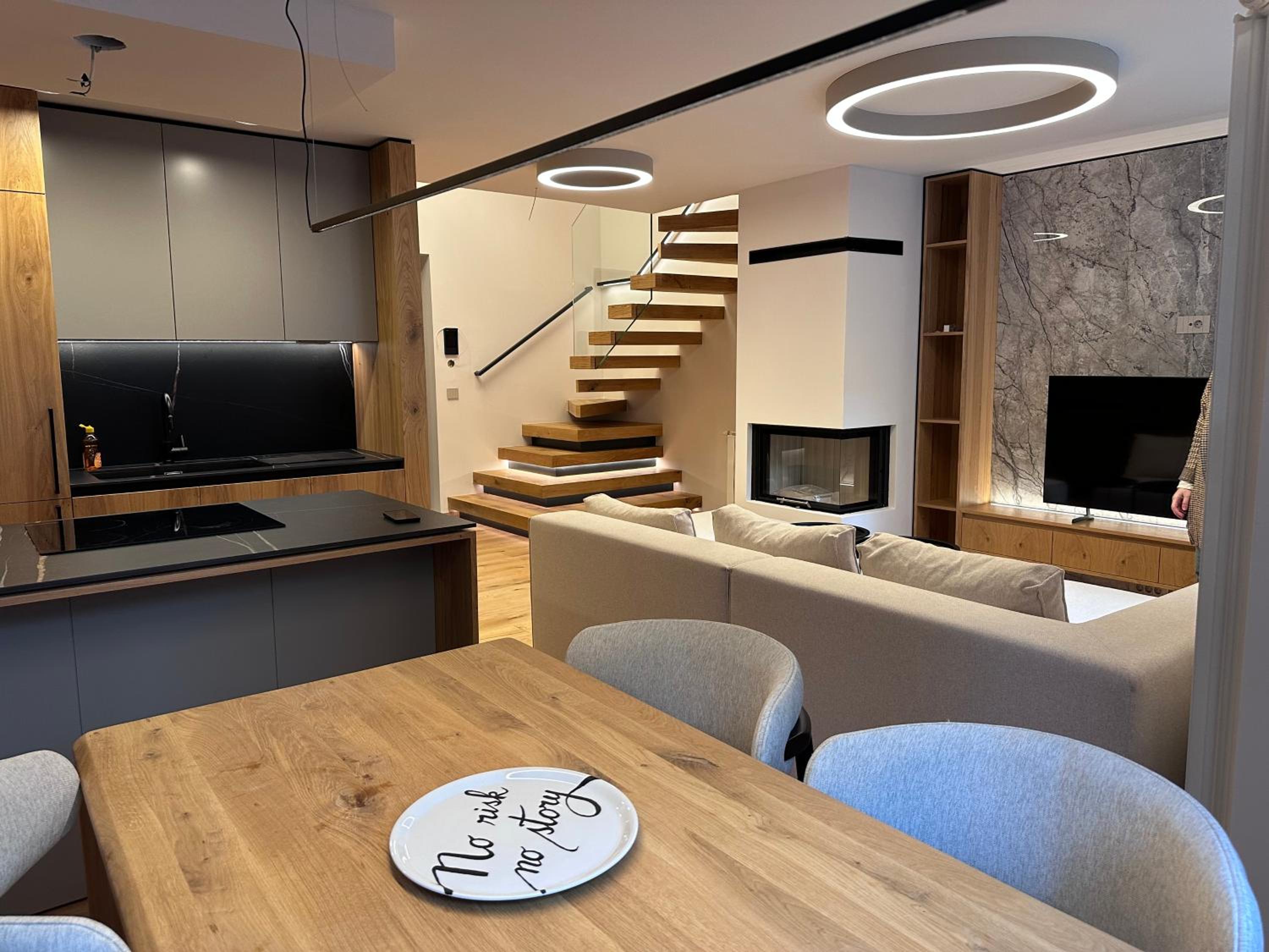 Maven apartments