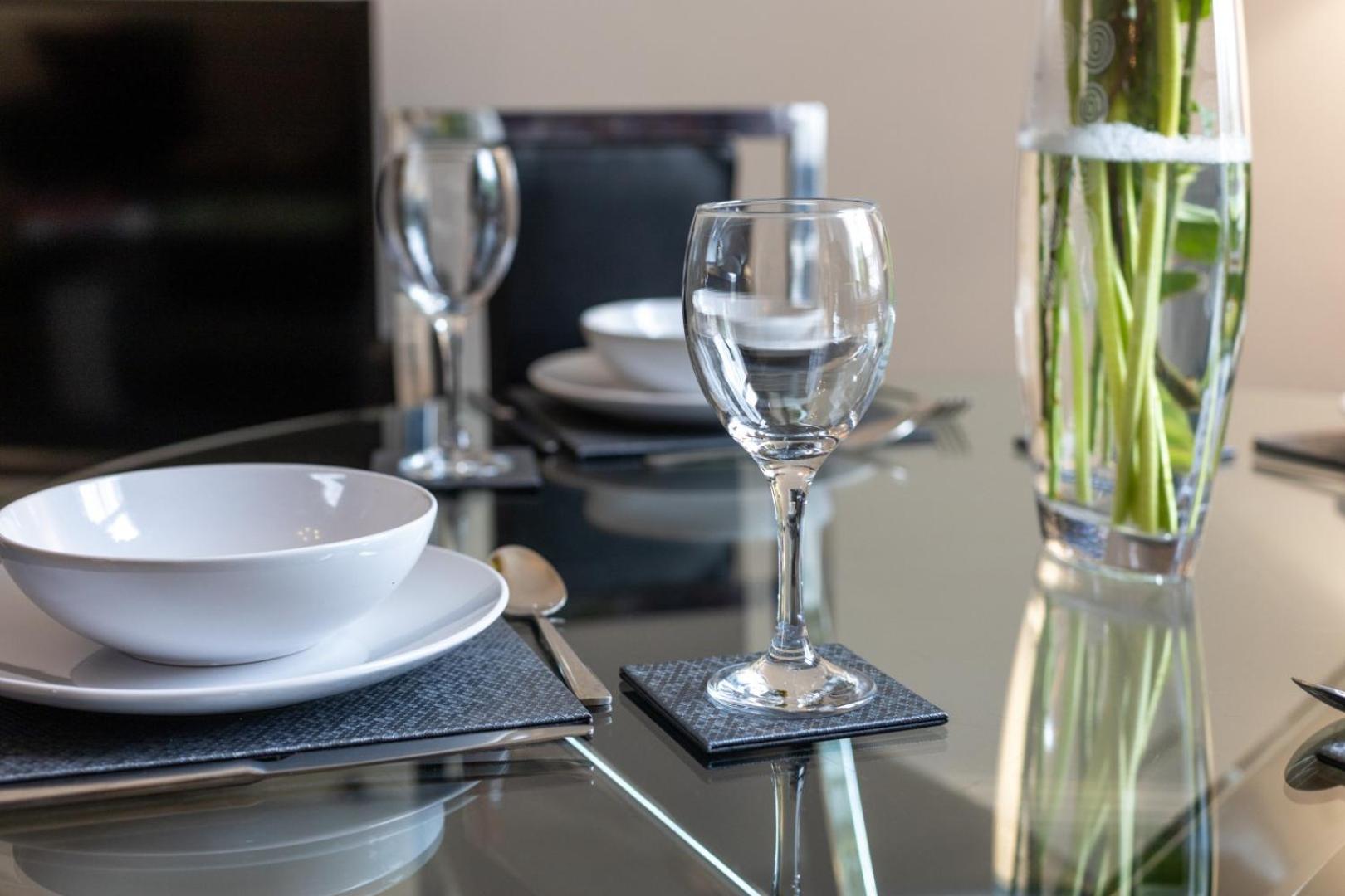 Glebe Street Apartment