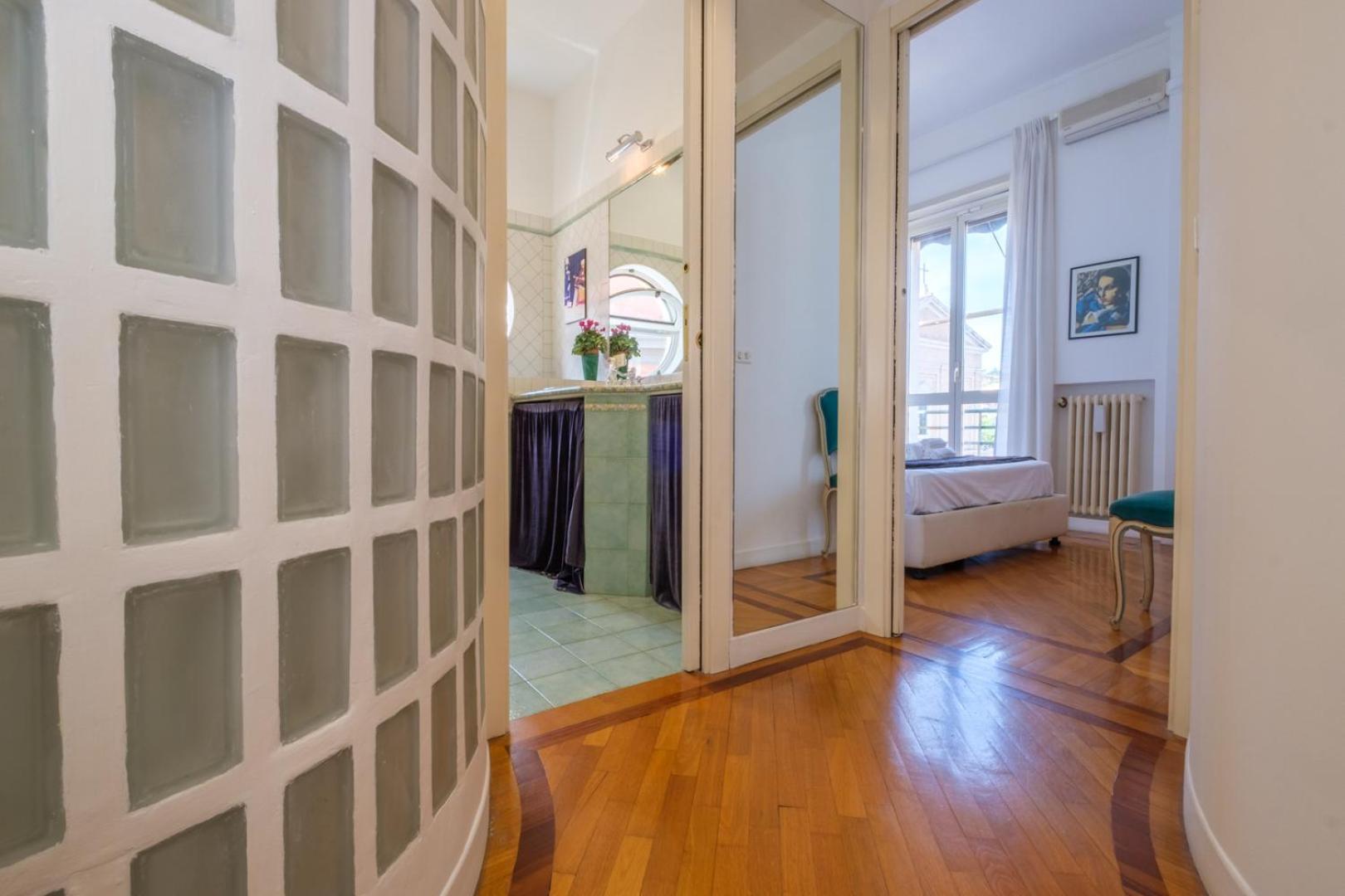 Vatican Museum apartment by Varental