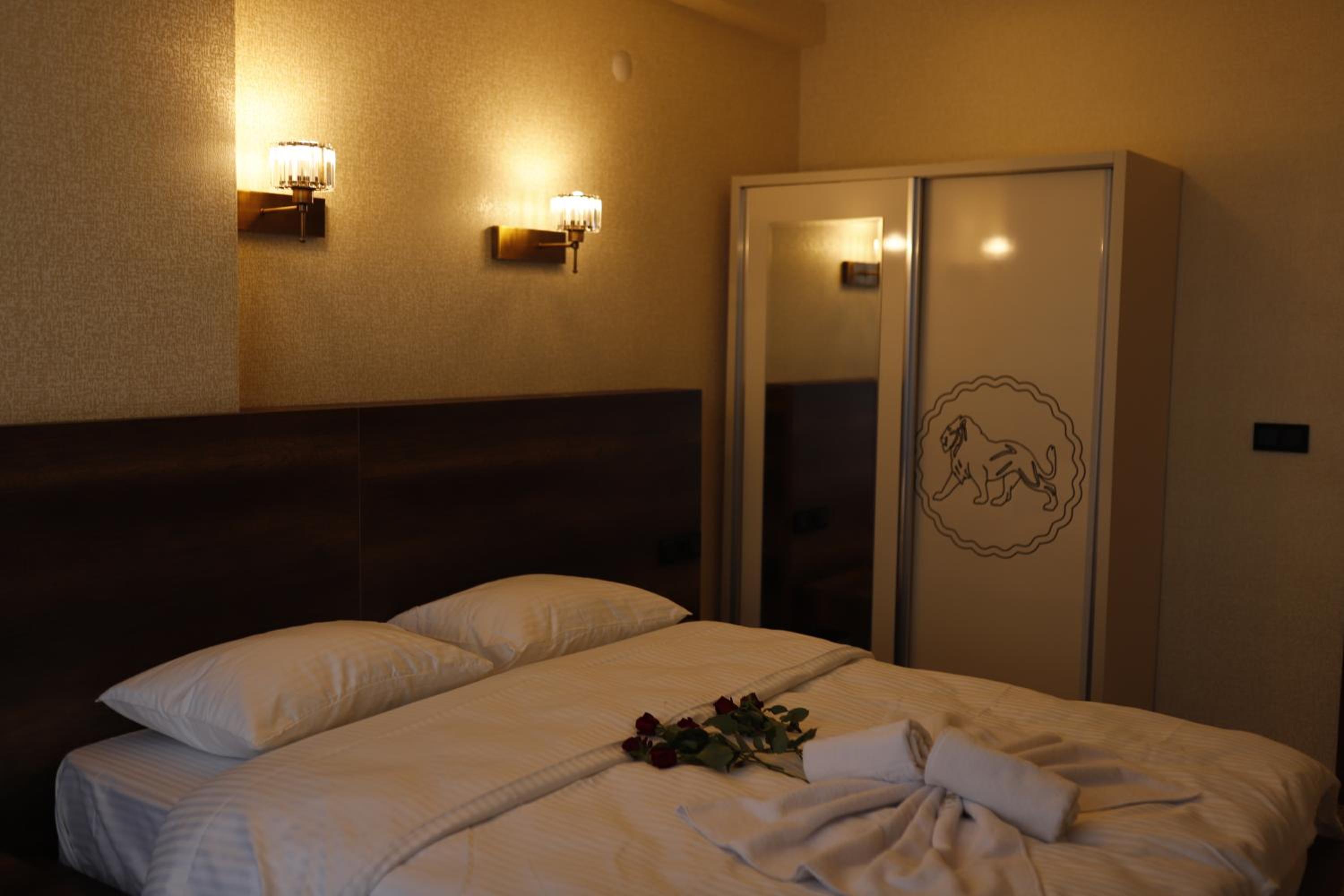 NEw KONAK HOTEL view 4