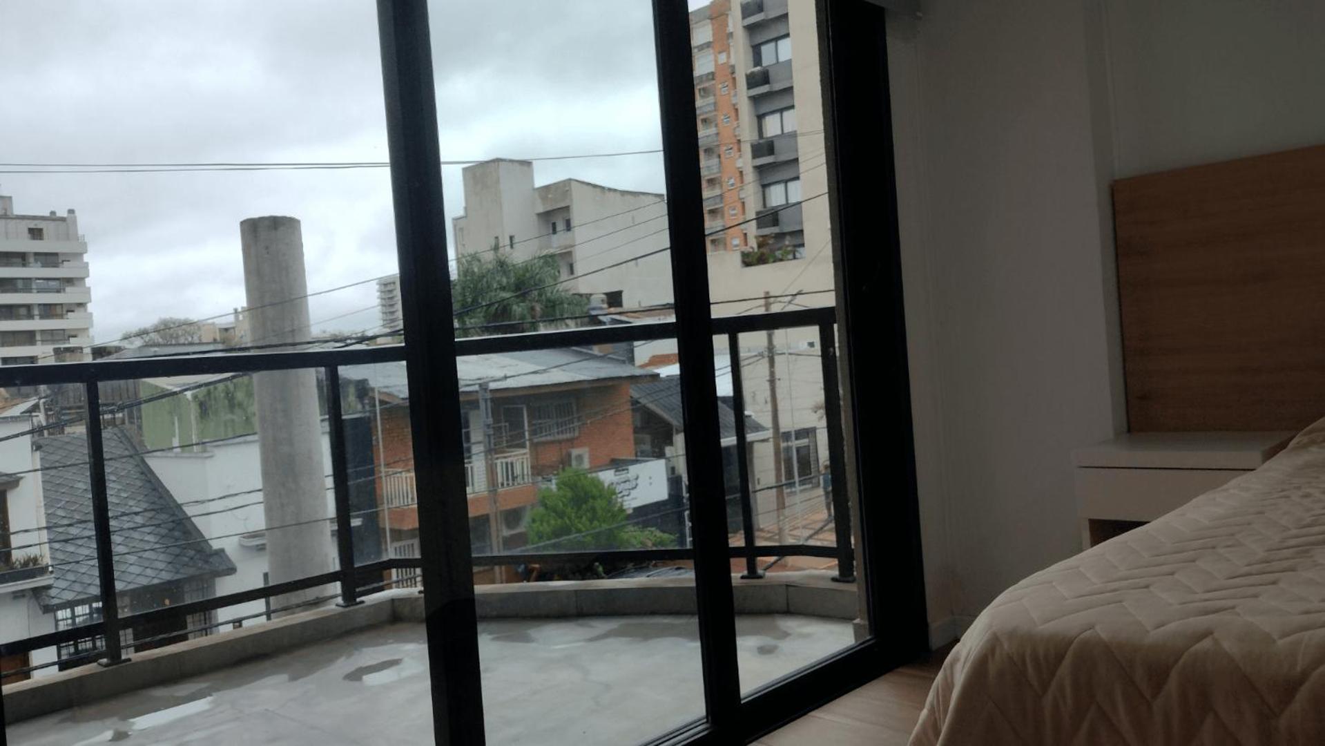 Céntrico Loft con Piscina y Balcón en Posadas