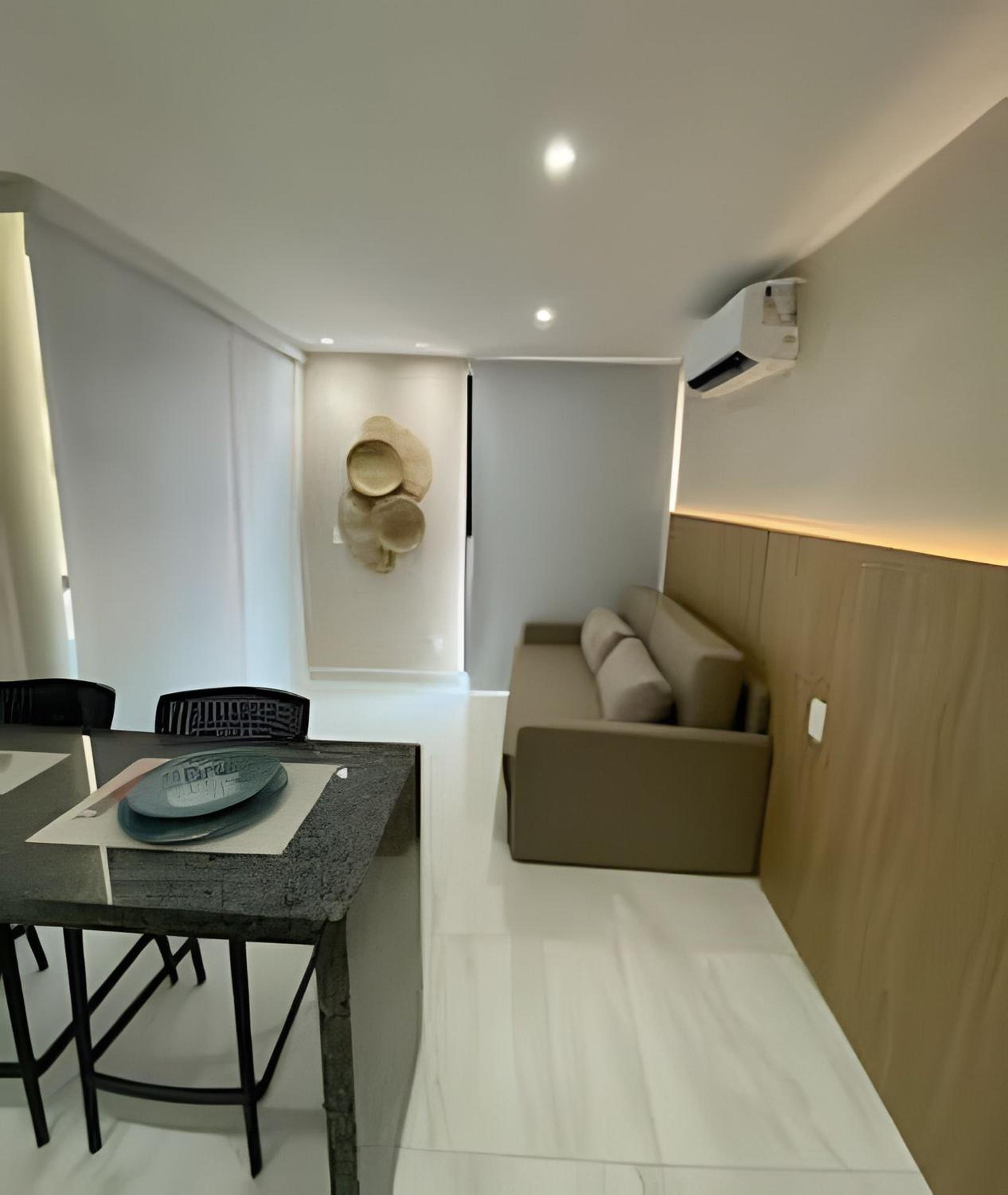 Beachfront flat at Porto de Galinhas beach, close to the natural pools.