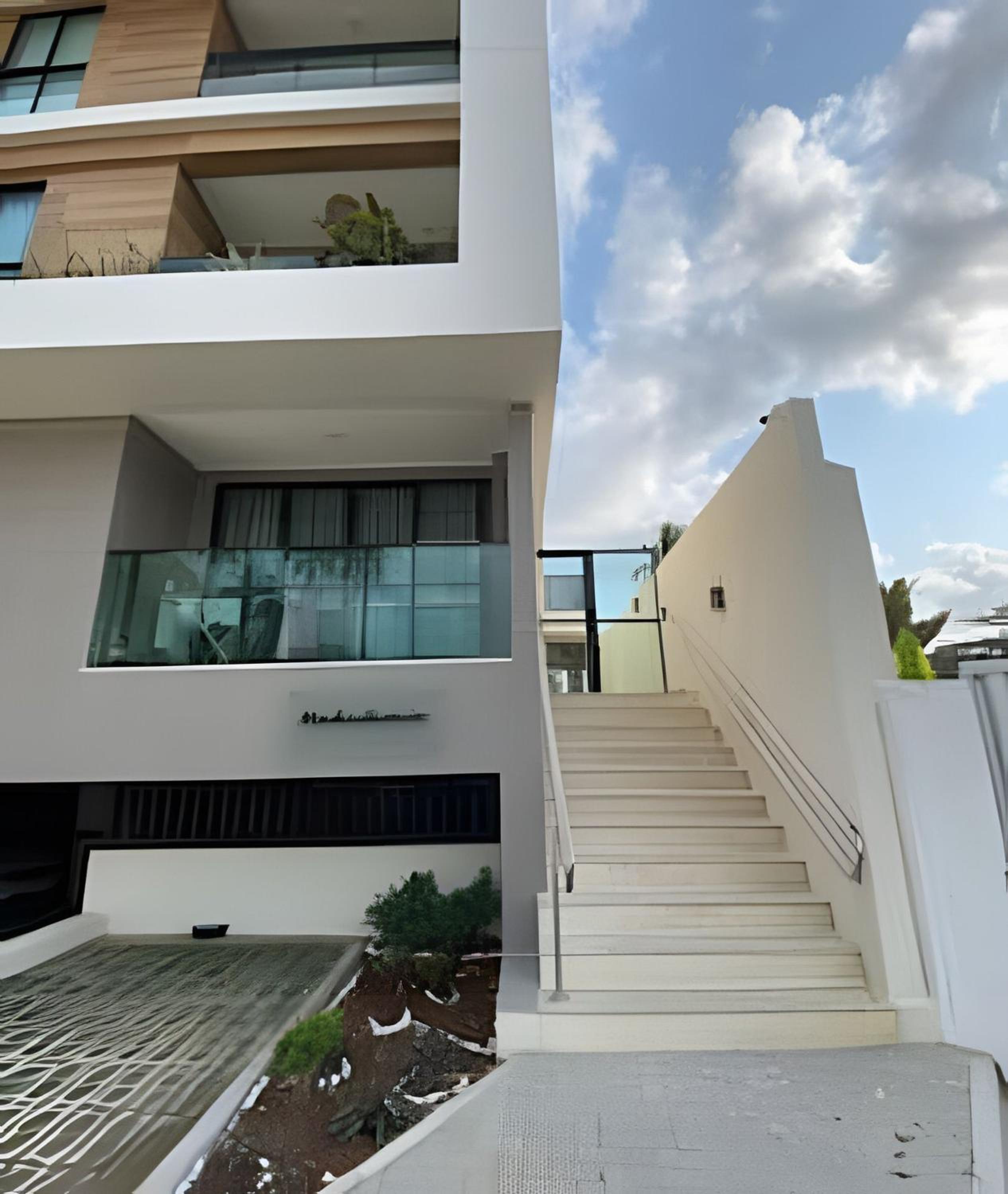 Beachfront flat at Porto de Galinhas beach, close to the natural pools.