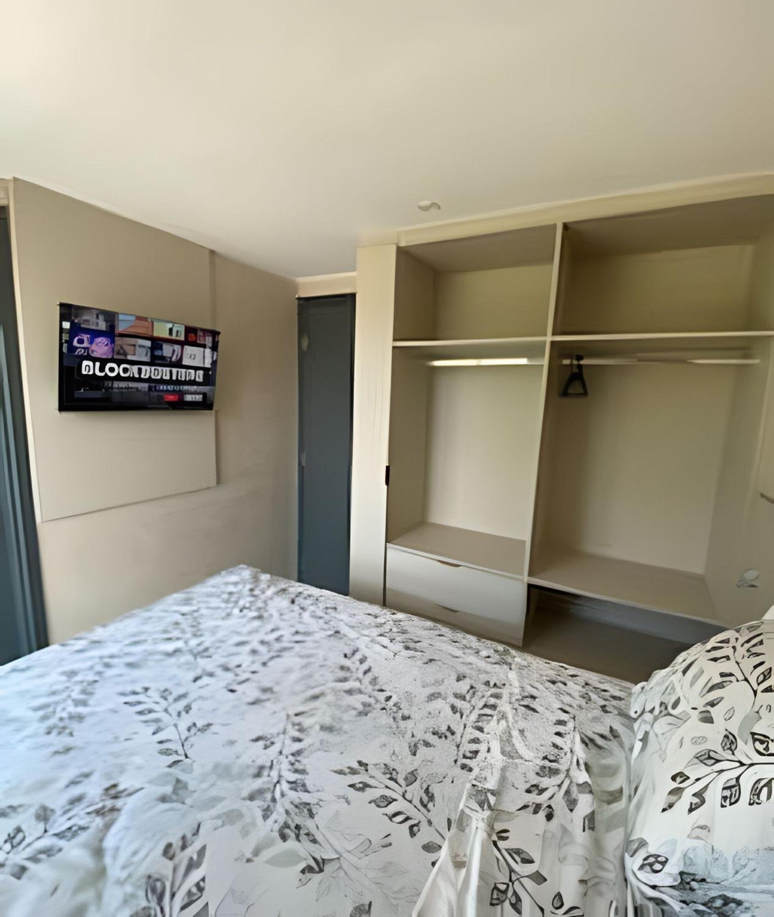 Beachfront flat at Porto de Galinhas beach, close to the natural pools.