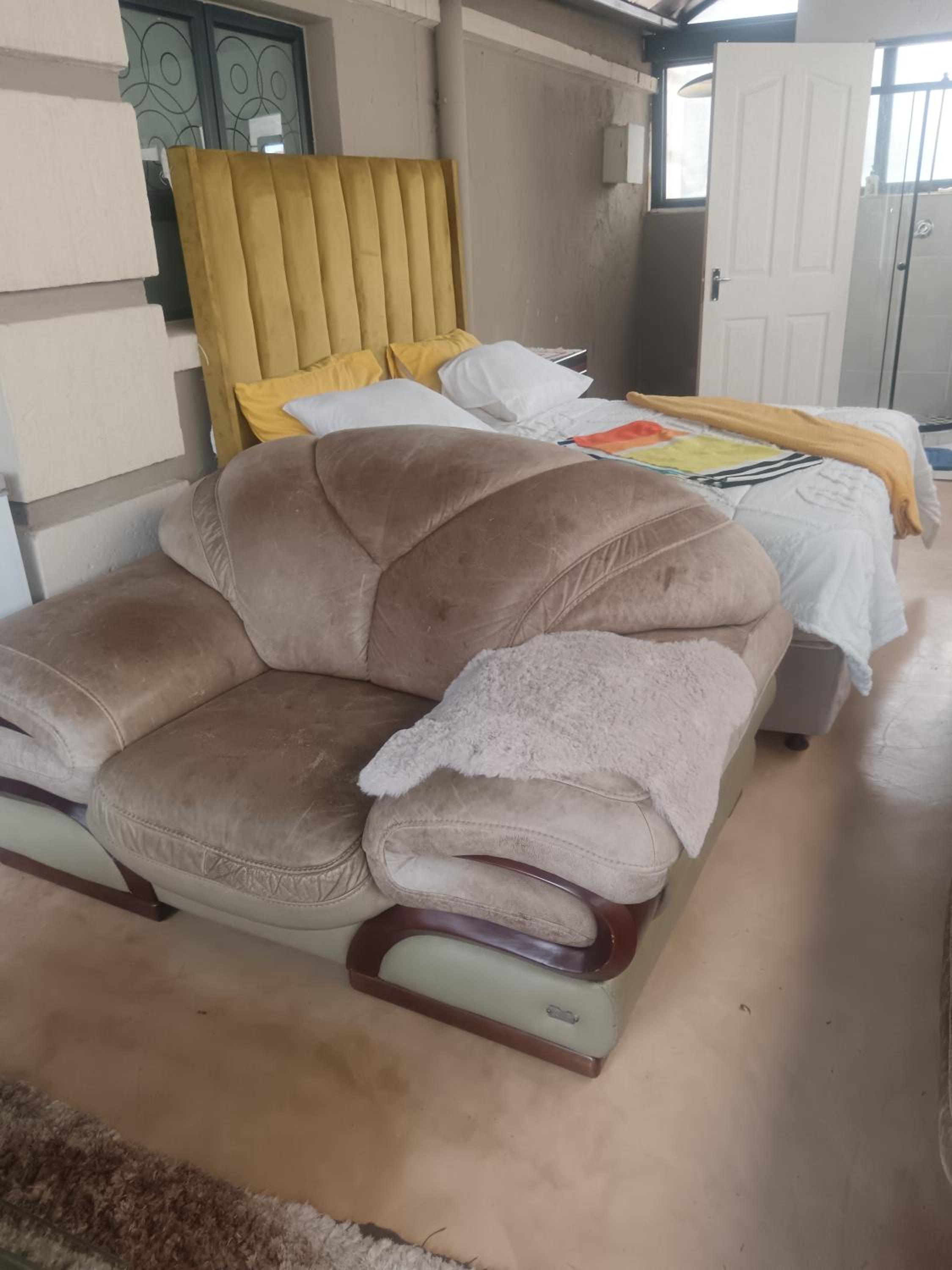 Fully furnished spacious cottage