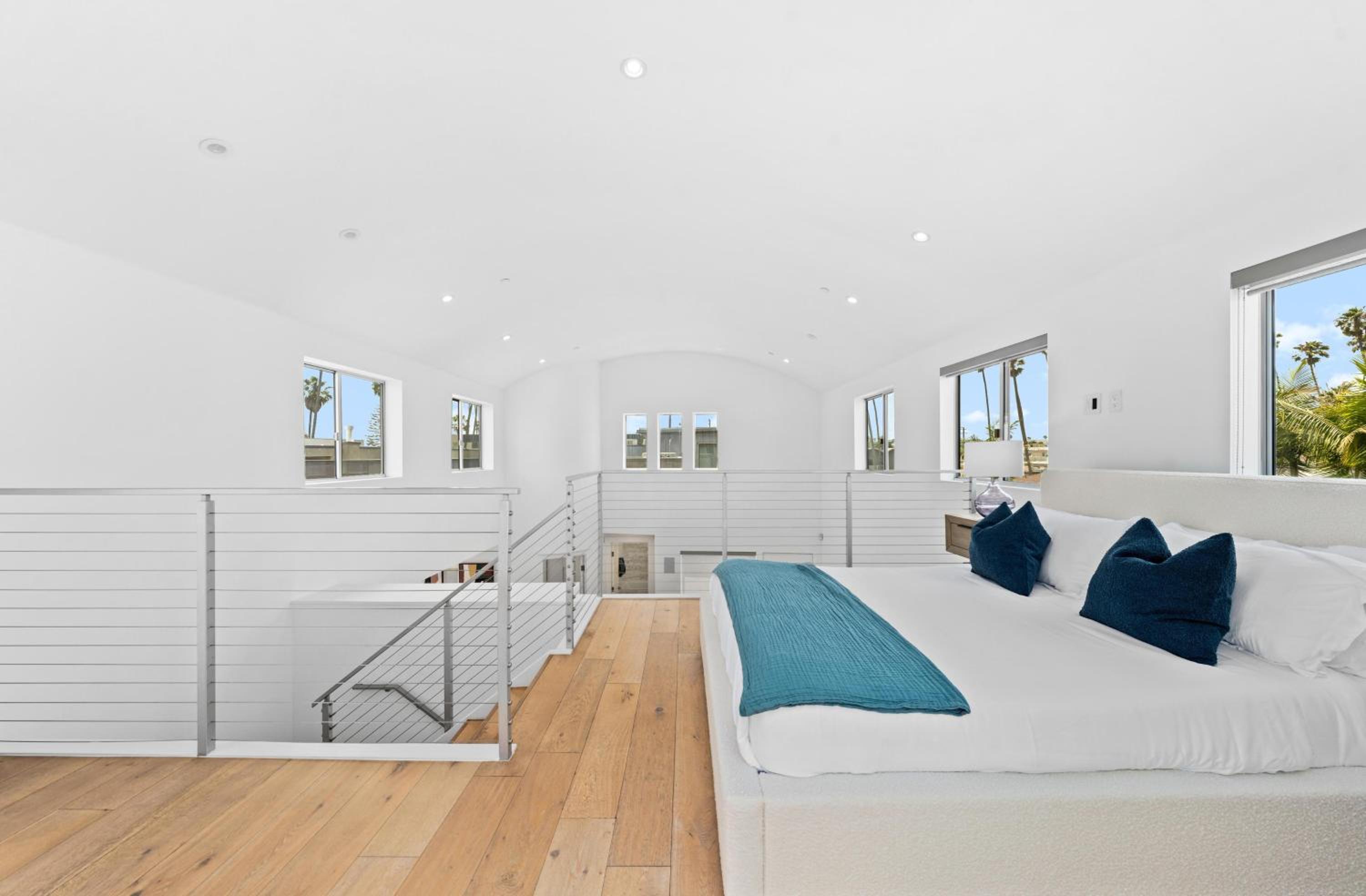 The Diamond Dune - Upscale 3 Level 4BR Terrace Santa Monica