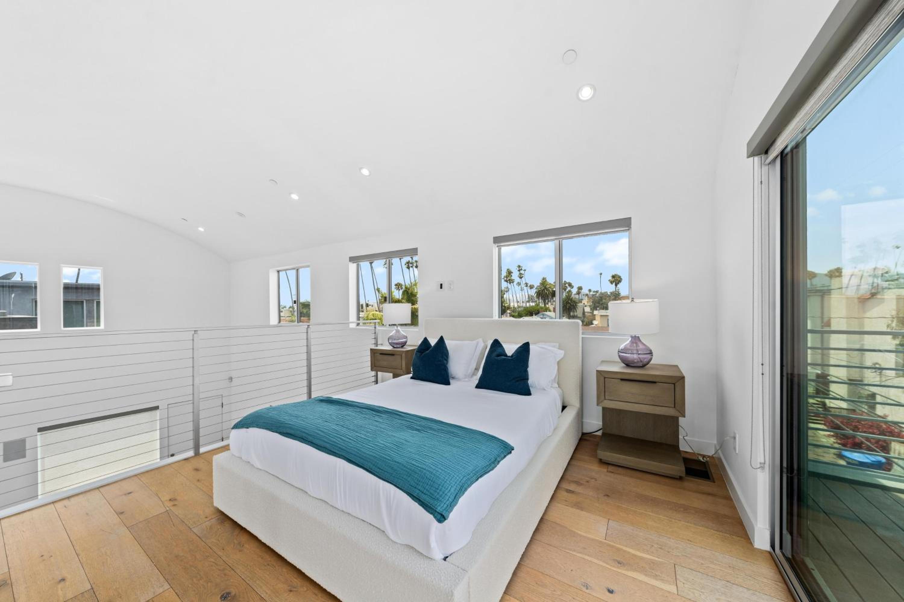 The Diamond Dune - Upscale 3 Level 4BR Terrace Santa Monica