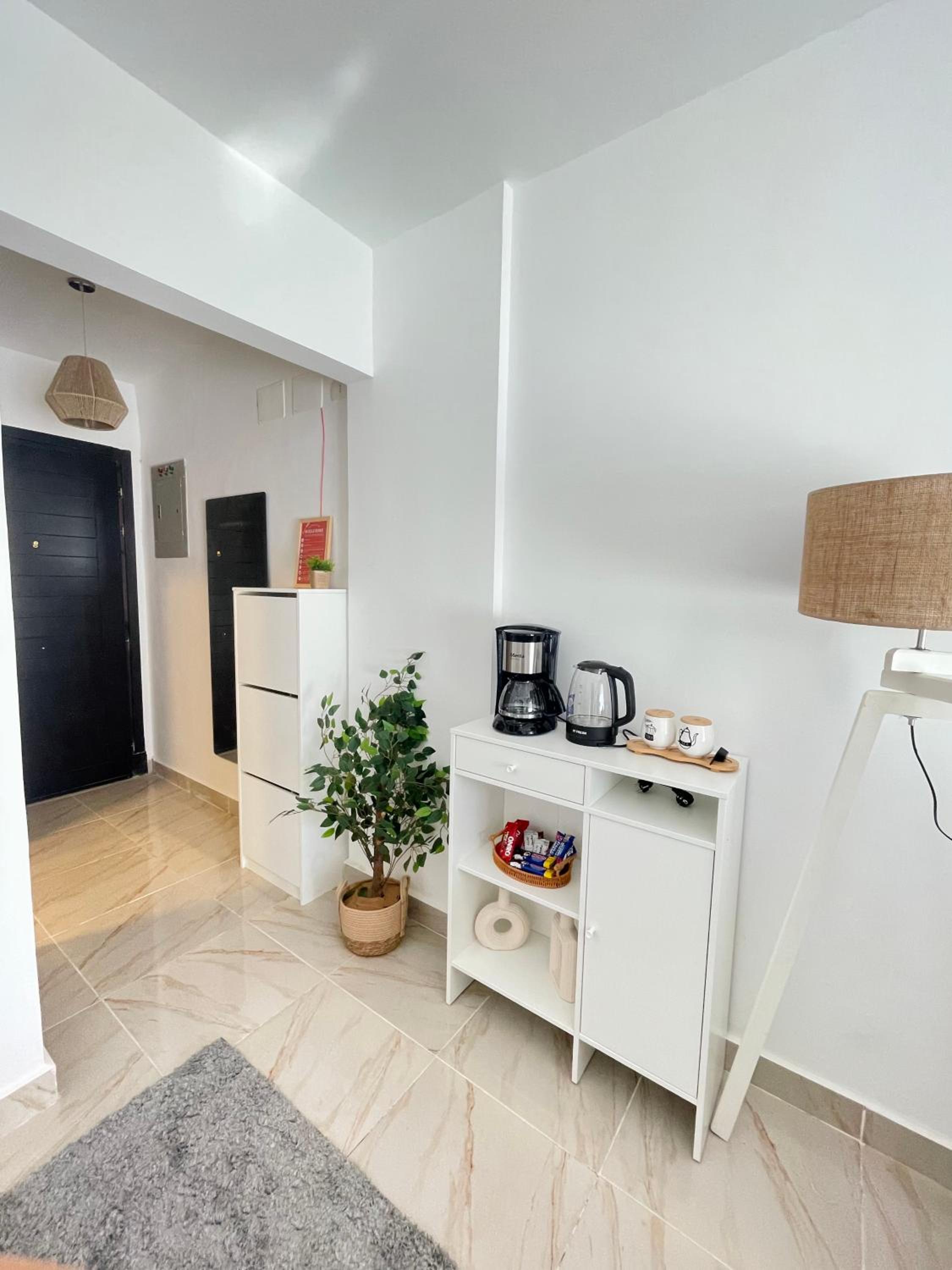 Tajdar Home
