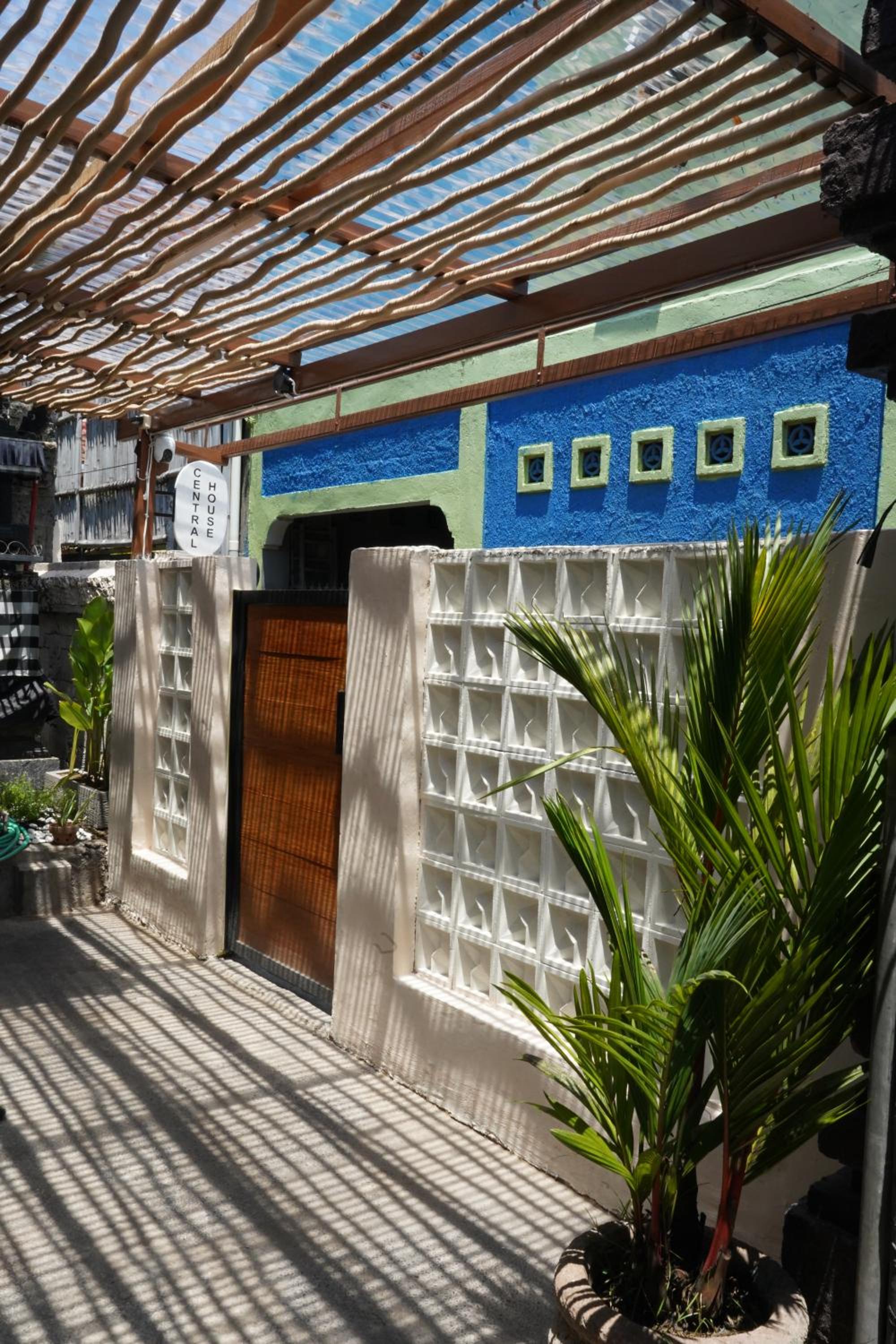 Central house Sanur view 5