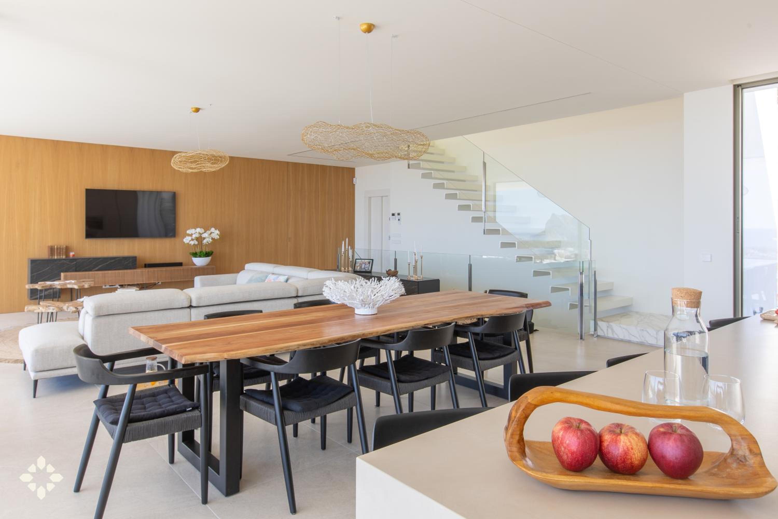 Villa Roca Blanca by Abahana Luxe