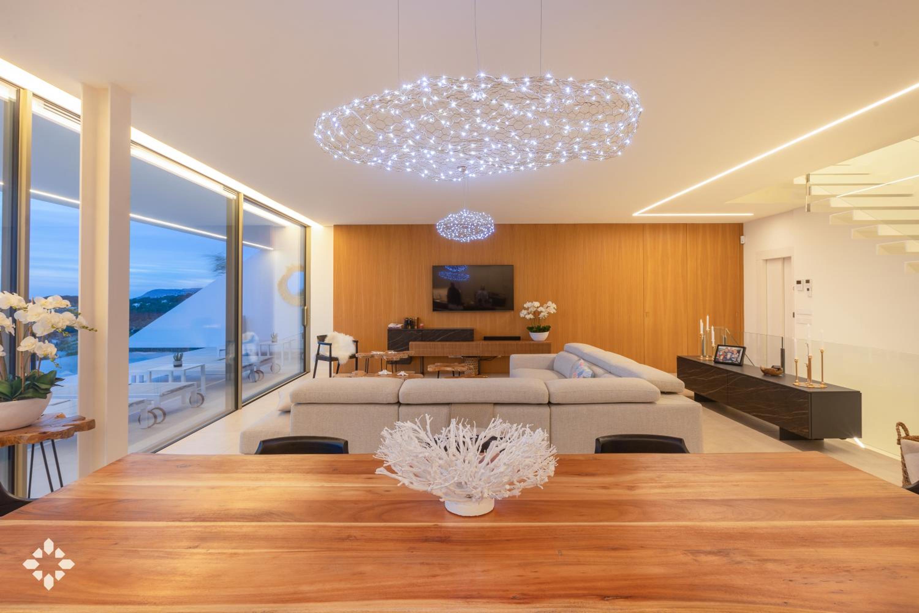 Villa Roca Blanca by Abahana Luxe