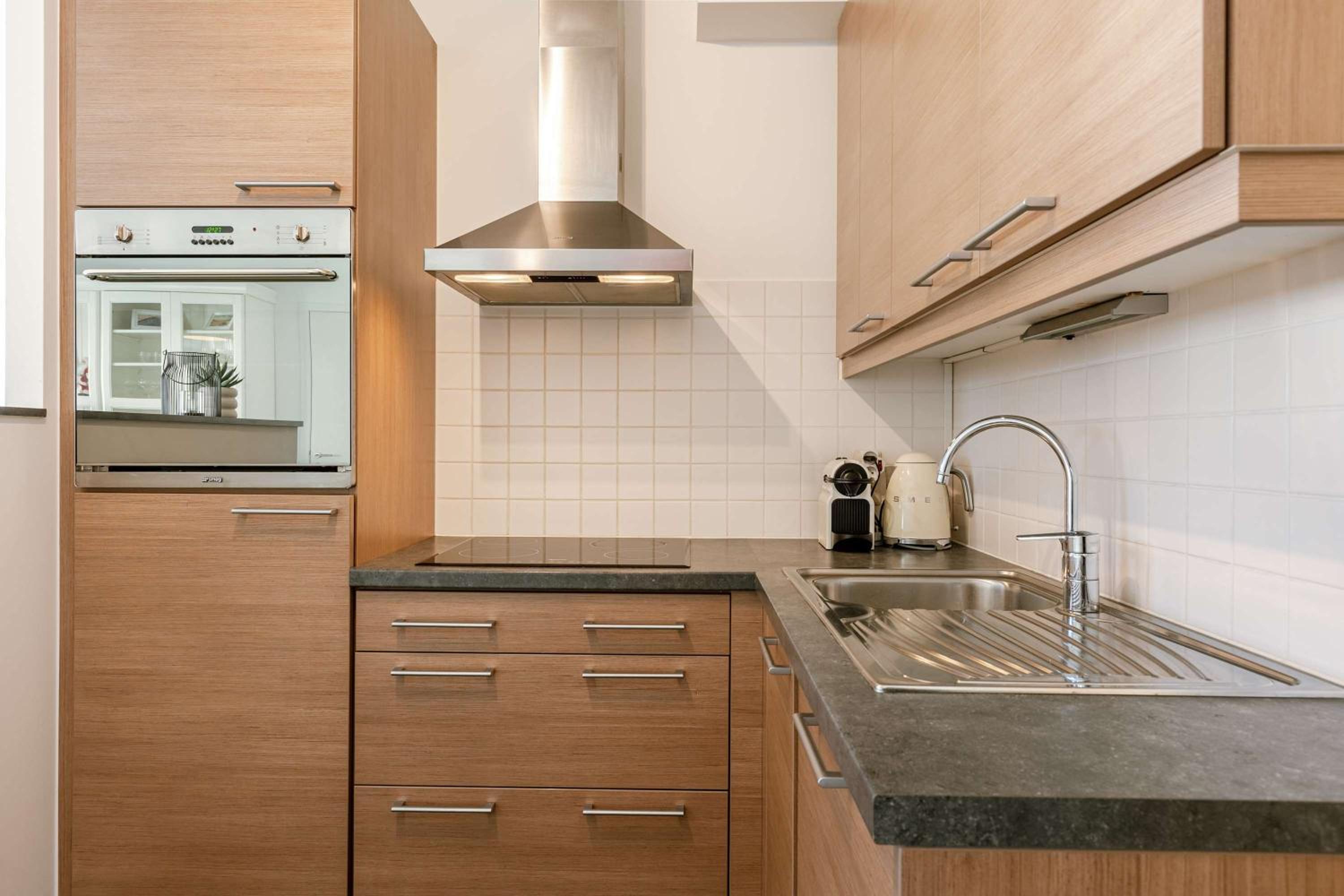 Cozy apartment for 4 with parking