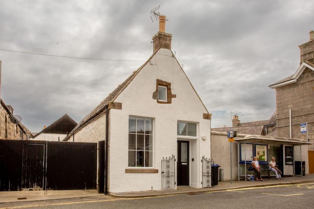 The Urquhart