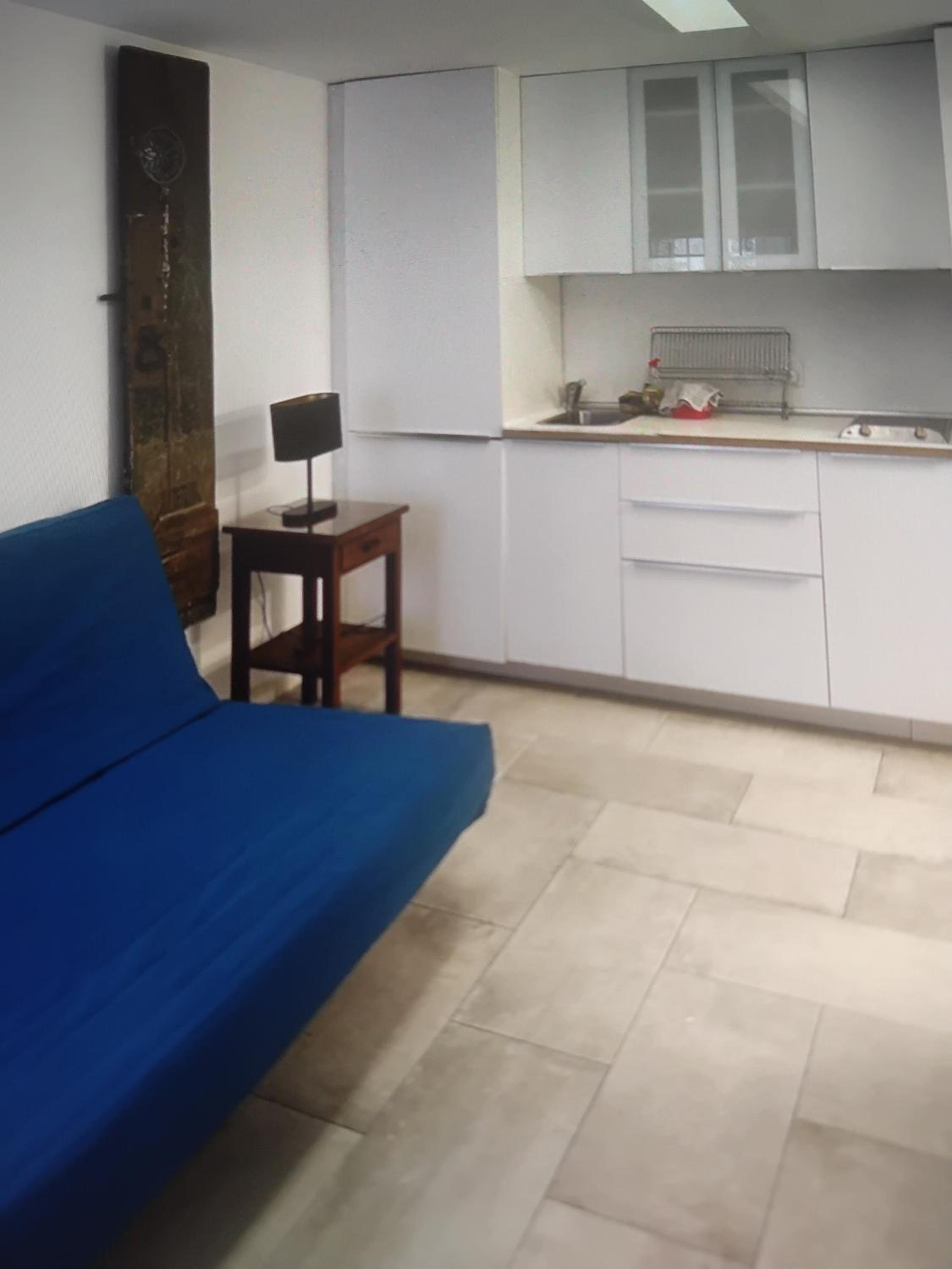 Nice studio in the very heart view 5