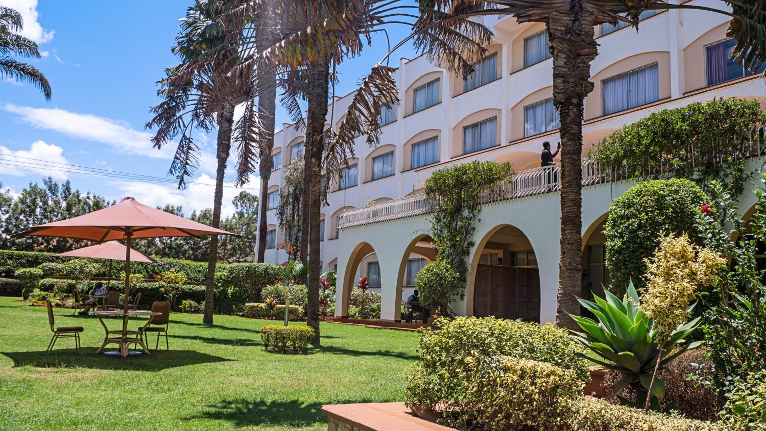 Sirikwa Hotel