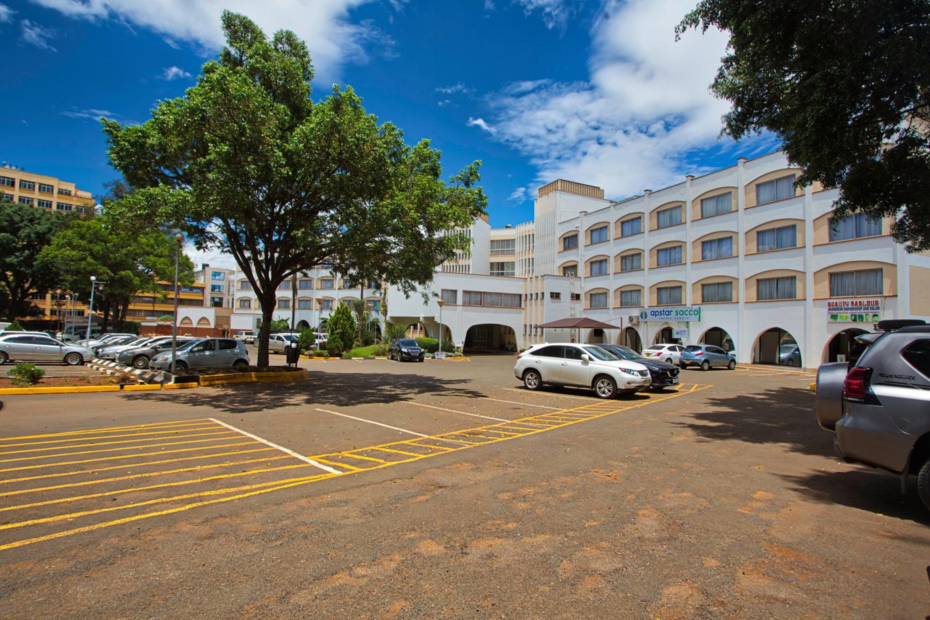 Sirikwa Hotel