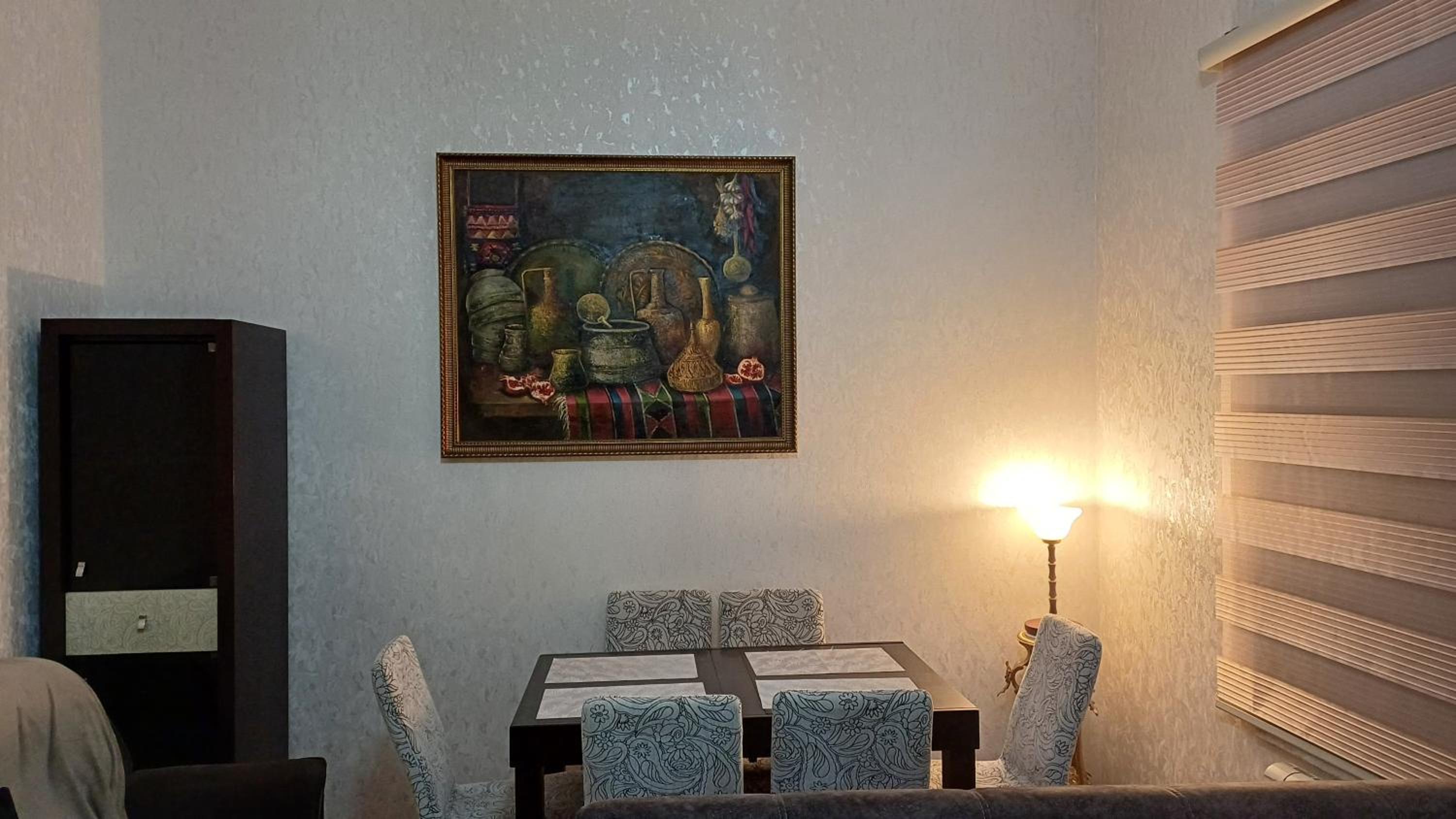 Spacious Apartment in Center, near Nizami st, Fountain Square and Sahil Metro Station