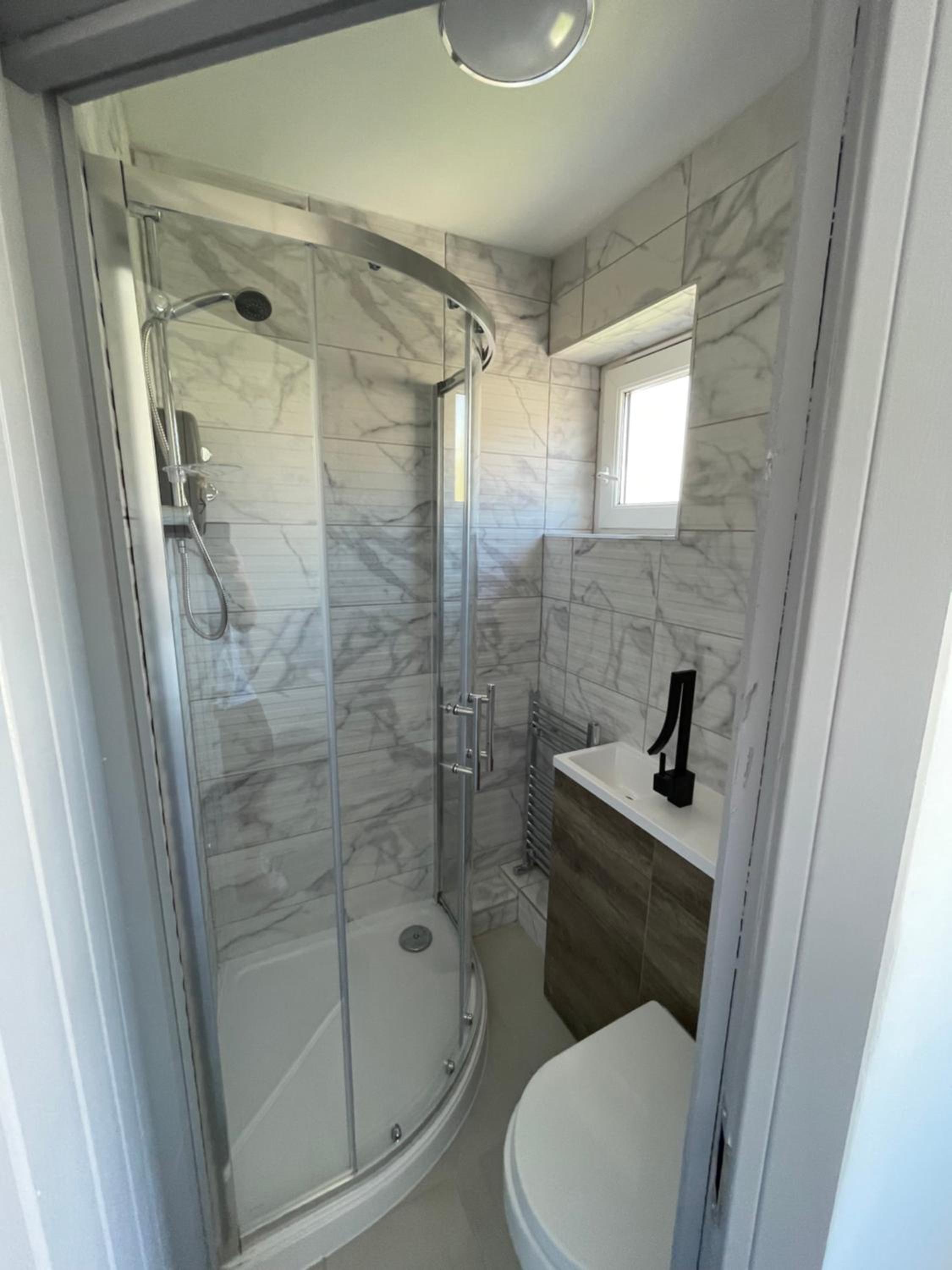 Room in Shared House Hackney photo 5