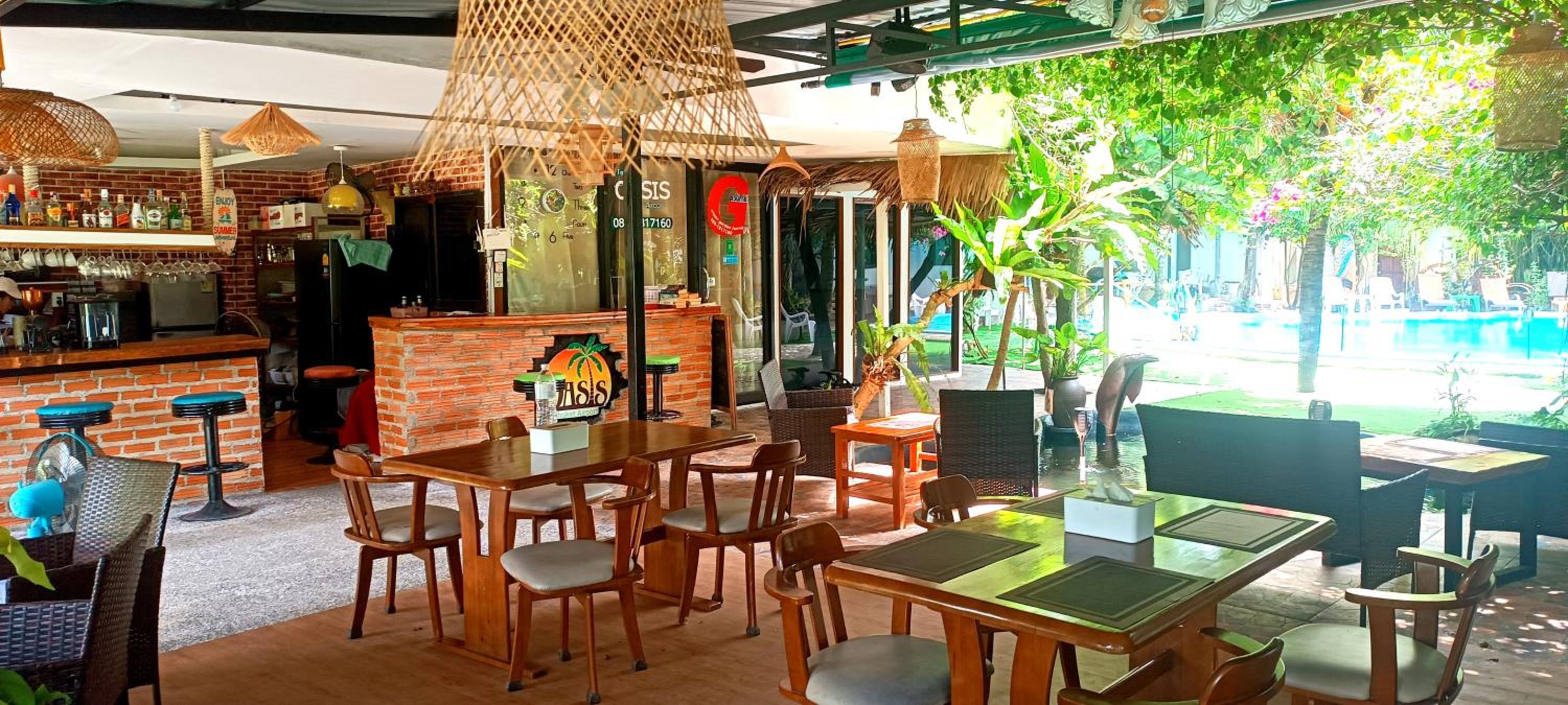 OASIS Phuket Airport